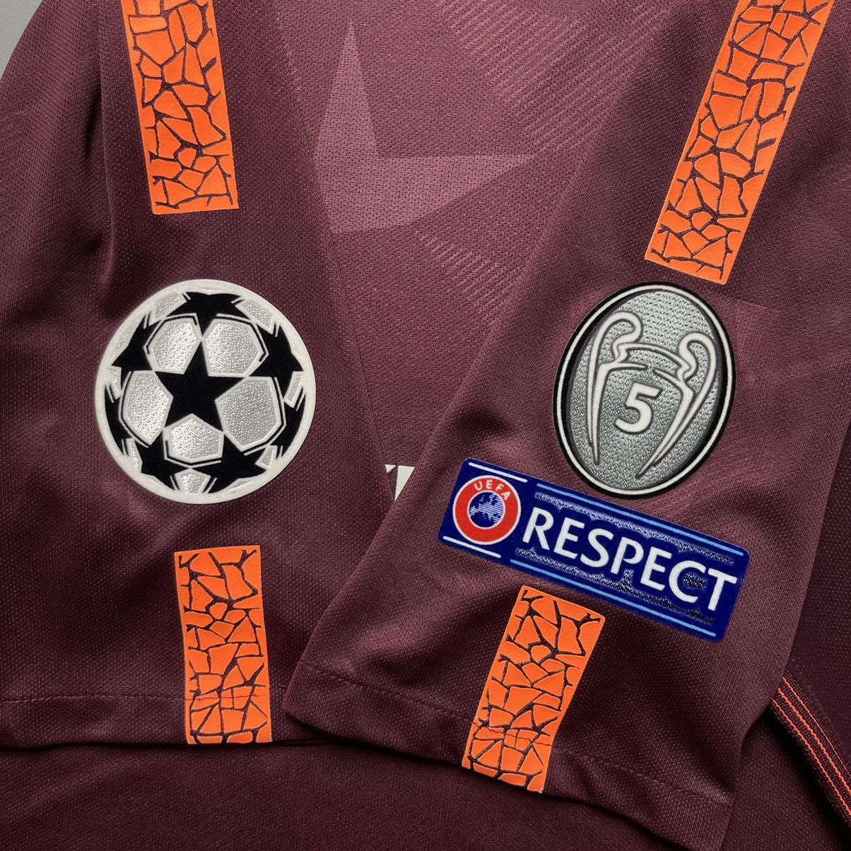 Nike BARCELONA NIKE 2017/2018 FOOTBALL THIRD JERSEY #10 MESSI Size US M / EU 48-50 / 2 - 6 Thumbnail