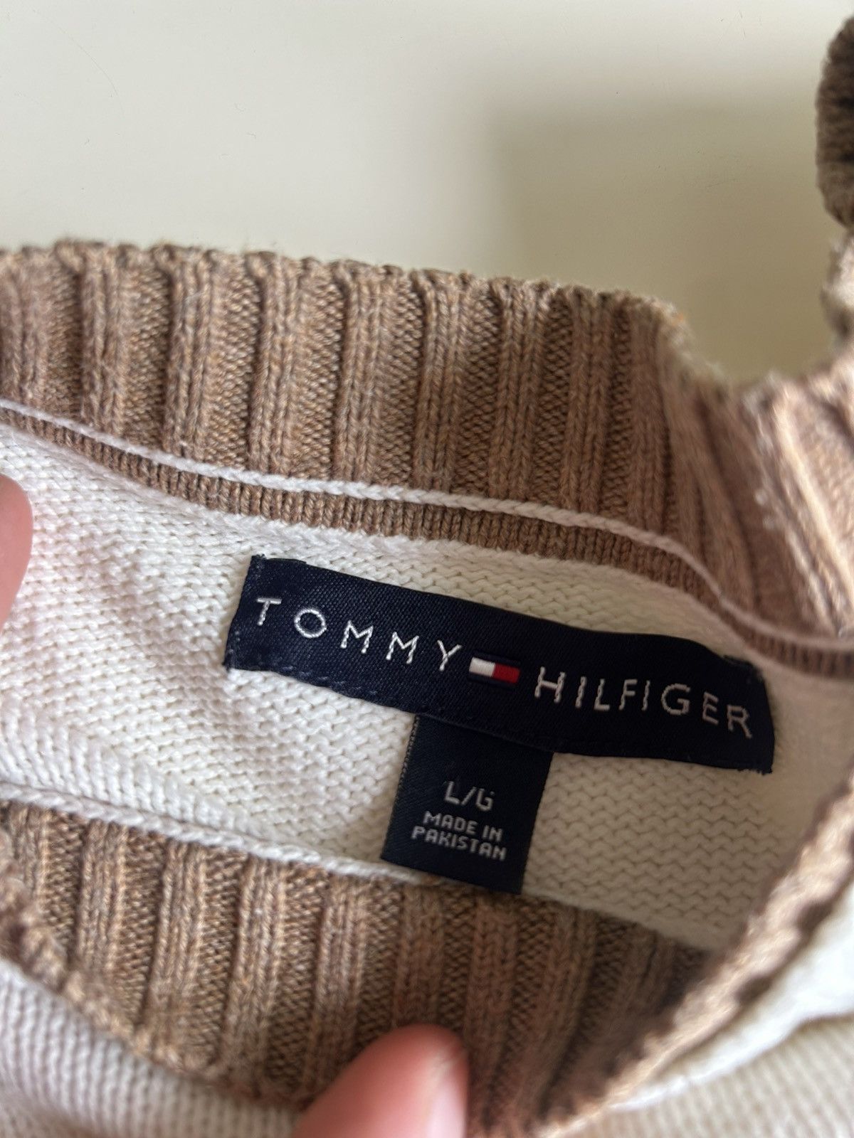 Tommy Hilfiger Vit Tommy Hilfiger tröja-Herr modell Size US L / EU 52-54 / 3 - 3 Thumbnail