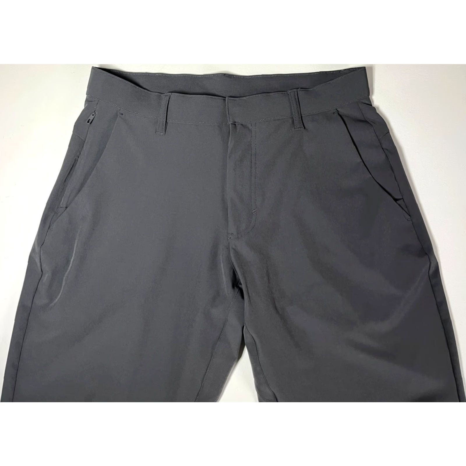 Fabletics NWT Fabletics Pants Men The Only Pant Classic Fit Gray 30x29 Regular Straight Chino Zip Pockets Water Resistant Logo City Sports Size 30 Mens Size US 30 / EU 46 - 4 Thumbnail
