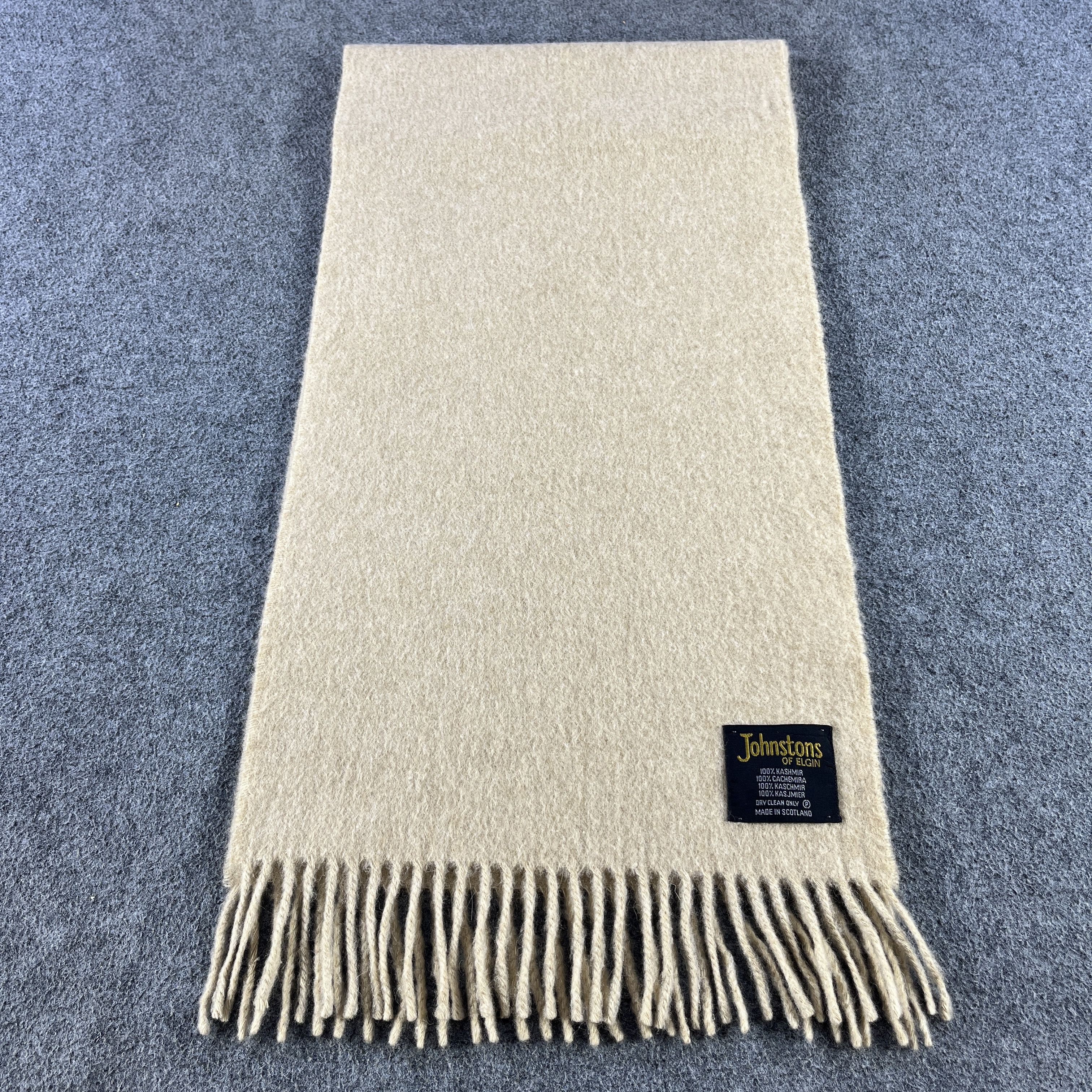 Johnstons Of Elgin Johnstons Of Elgin Scarf / Muffler / Neckwear T1435 Size ONE SIZE - 2 Thumbnail