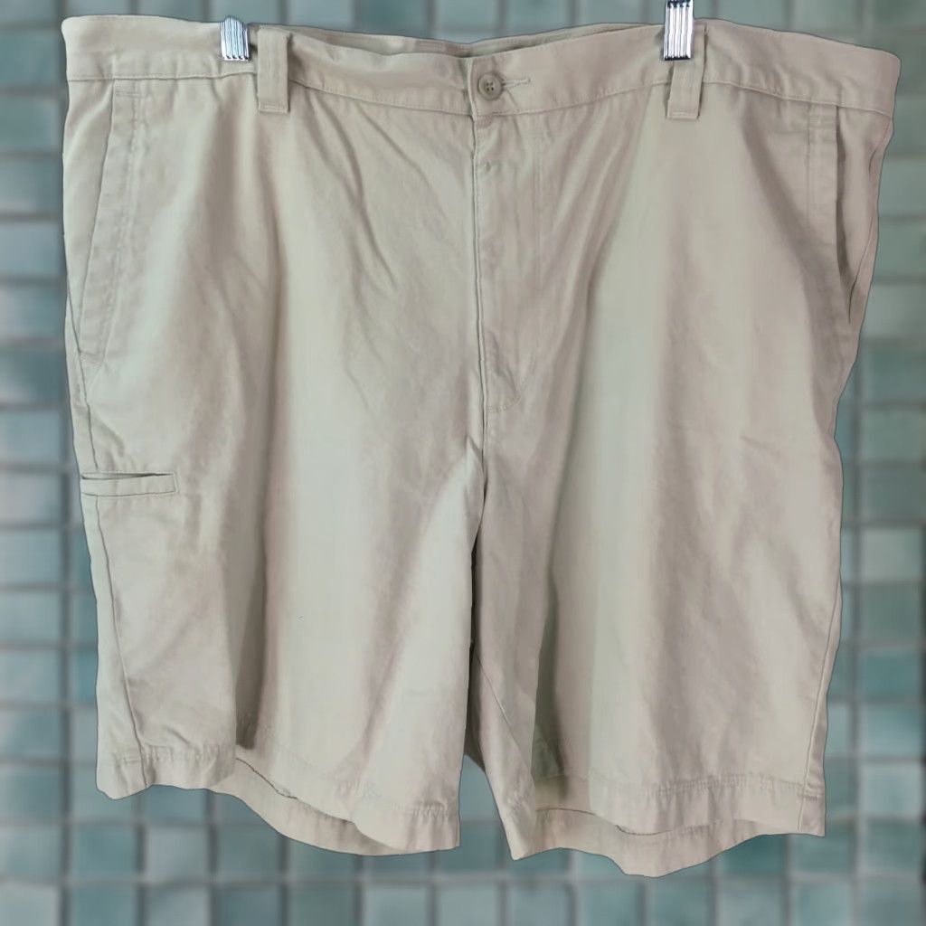 Dockers Dockers Mens Shorts Flat Front Straight Regular Fit Casual Gray Chinos Size 42 Size US 42 / EU 58 - 1 Thumbnail
