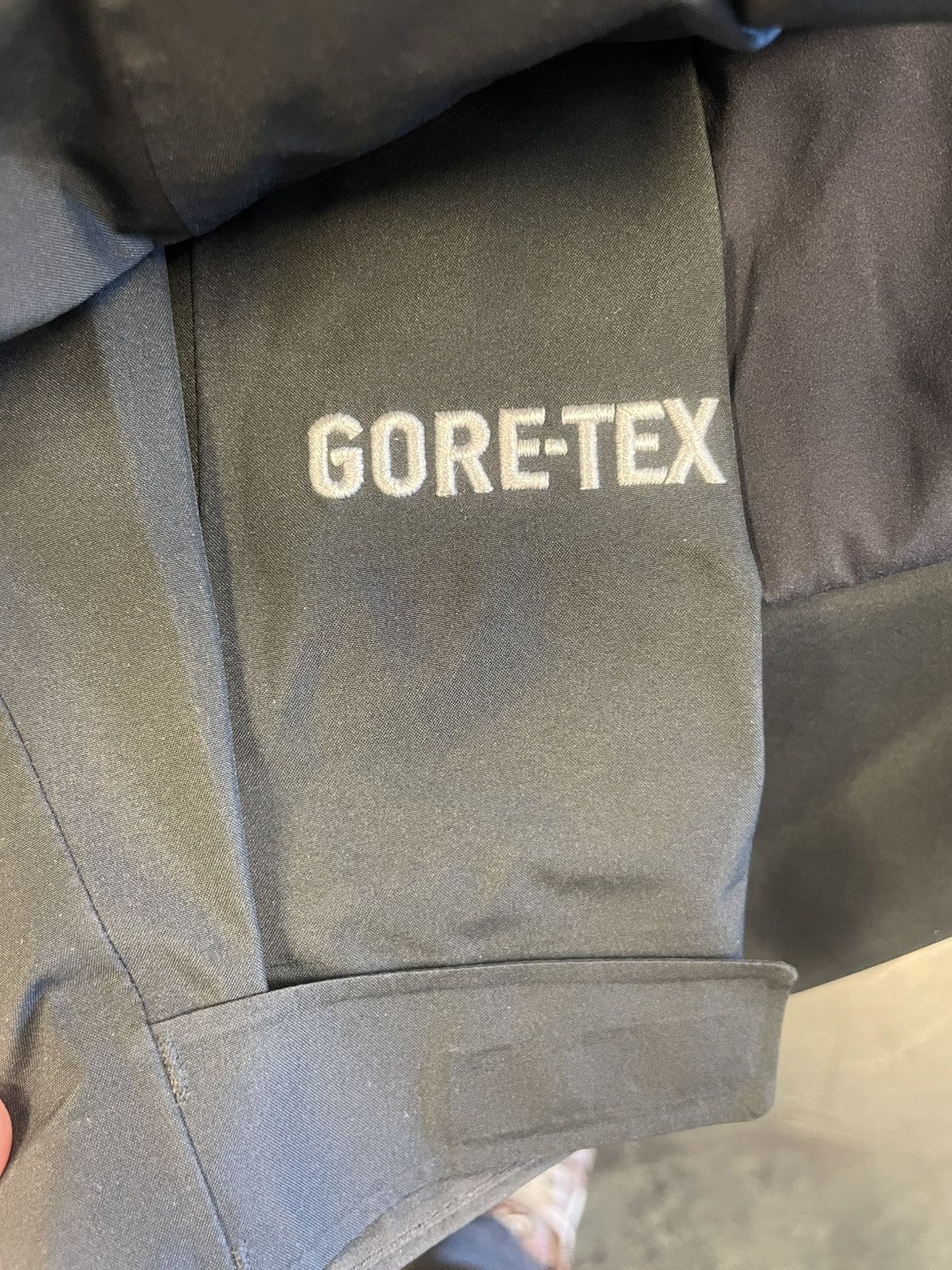 Supreme Supreme X Gore-Tex 2 Piece Vest and Jacket Size US S / EU 44-46 / 1 - 13 Thumbnail