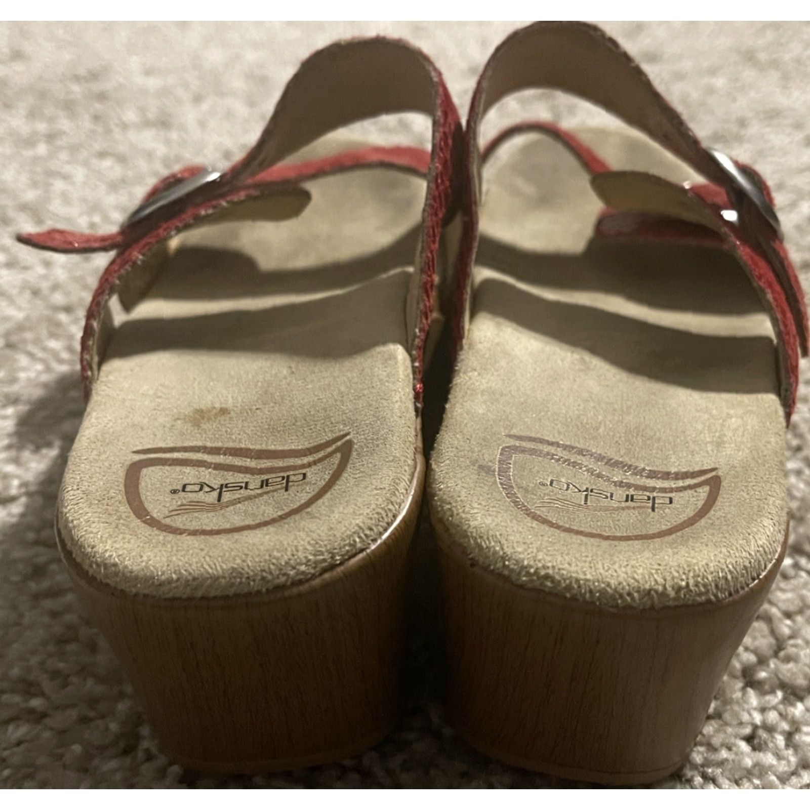 Dansko Dansko Sophie Red Snakeskin Leather Clog Sandals Slip On EU 39 US 8.5-9 Womens Walking Medium (M) Open Toe Wedge Sandal Casual Shoes Size US 8.5 / IT 38.5 - 4 Thumbnail
