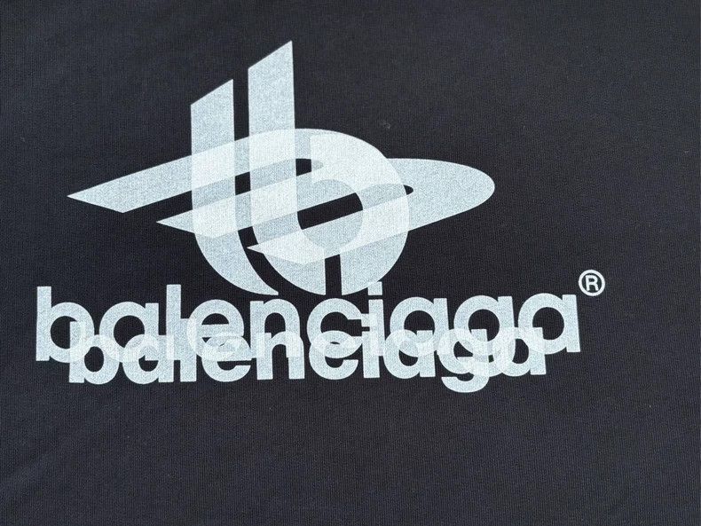Balenciaga Balenciaga Phantom Overlay Hoodie Size US L / EU 52-54 / 3 - 3 Thumbnail