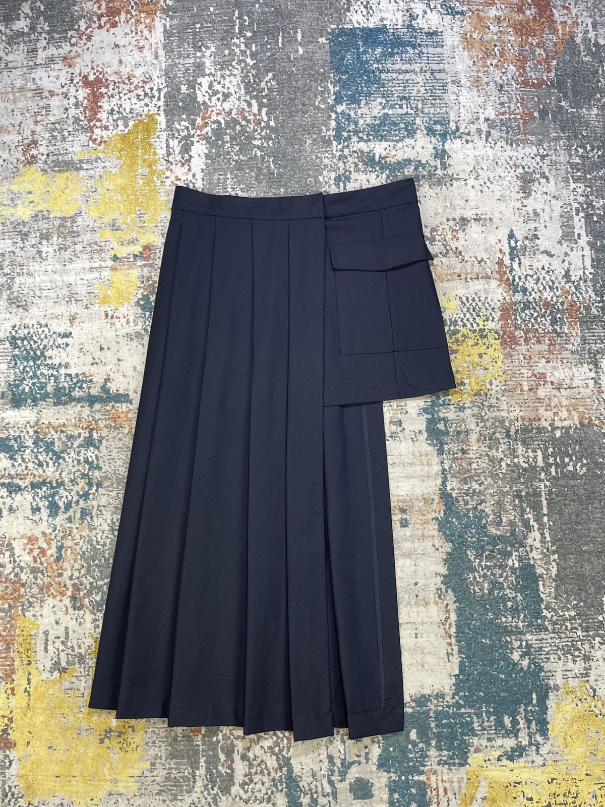 Zara ZARA Assymetrical Pleated Midi Skirt Size 32" / US 10 / IT 46 - 1 Thumbnail