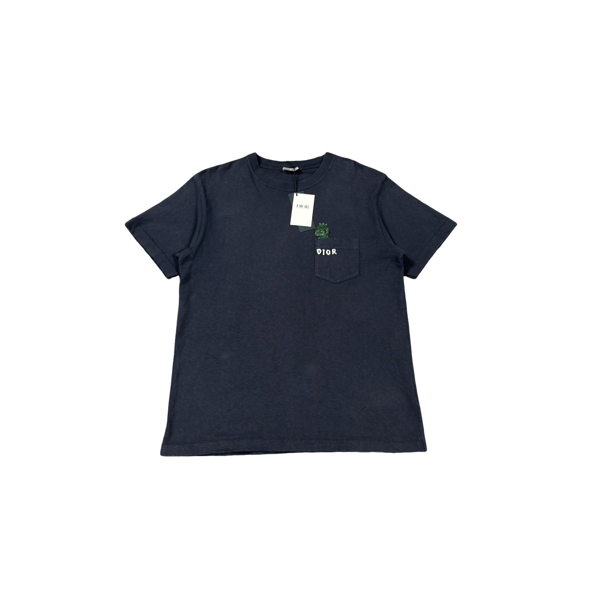Dior Dior Distressed Dinosaur Pocket T-Shirt Size L Size US L / EU 52-54 / 3 - 1 Thumbnail