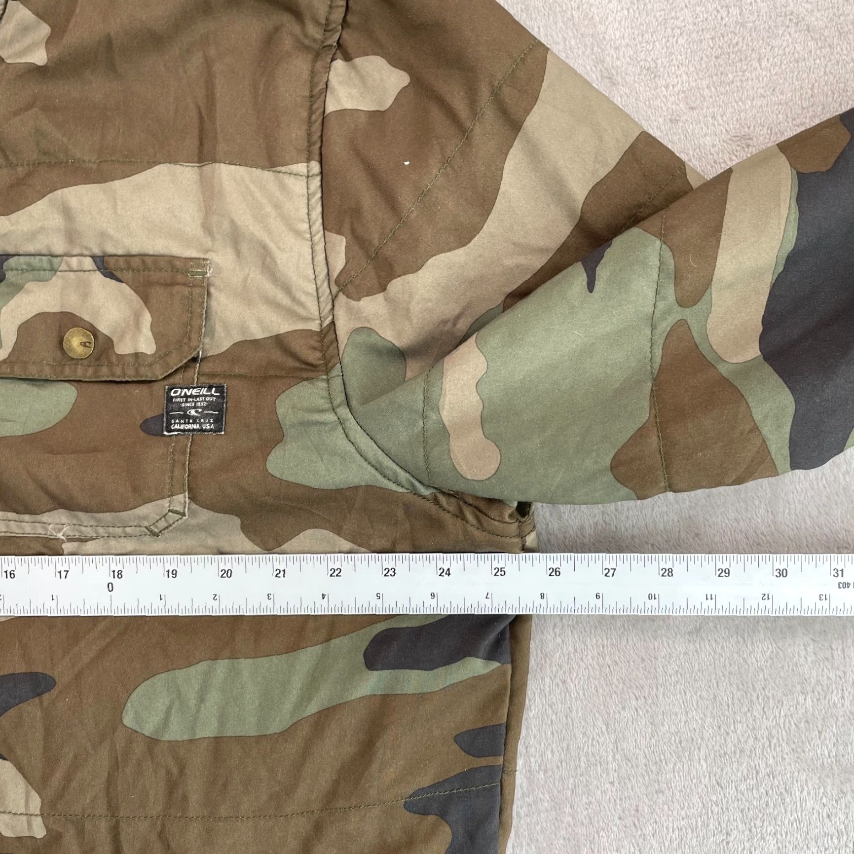 O'Neill O'Neill Jacket Men 2XL Woodland Camouflage Fleece Lined Full Zip Pockets Beach Shirt Mens Camouflage 2XL Multicolor Fall Winter Beach Size US XXL / EU 58 / 5 - 7 Thumbnail