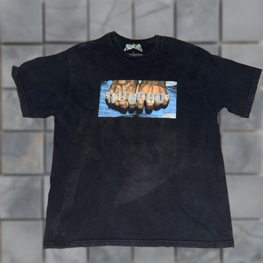 Vintage Migos T-Shirt Black Large Mens Quavo Huncho Five Finger Ring Photograph Rap Tee Size US L / EU 52-54 / 3 - 1 Thumbnail