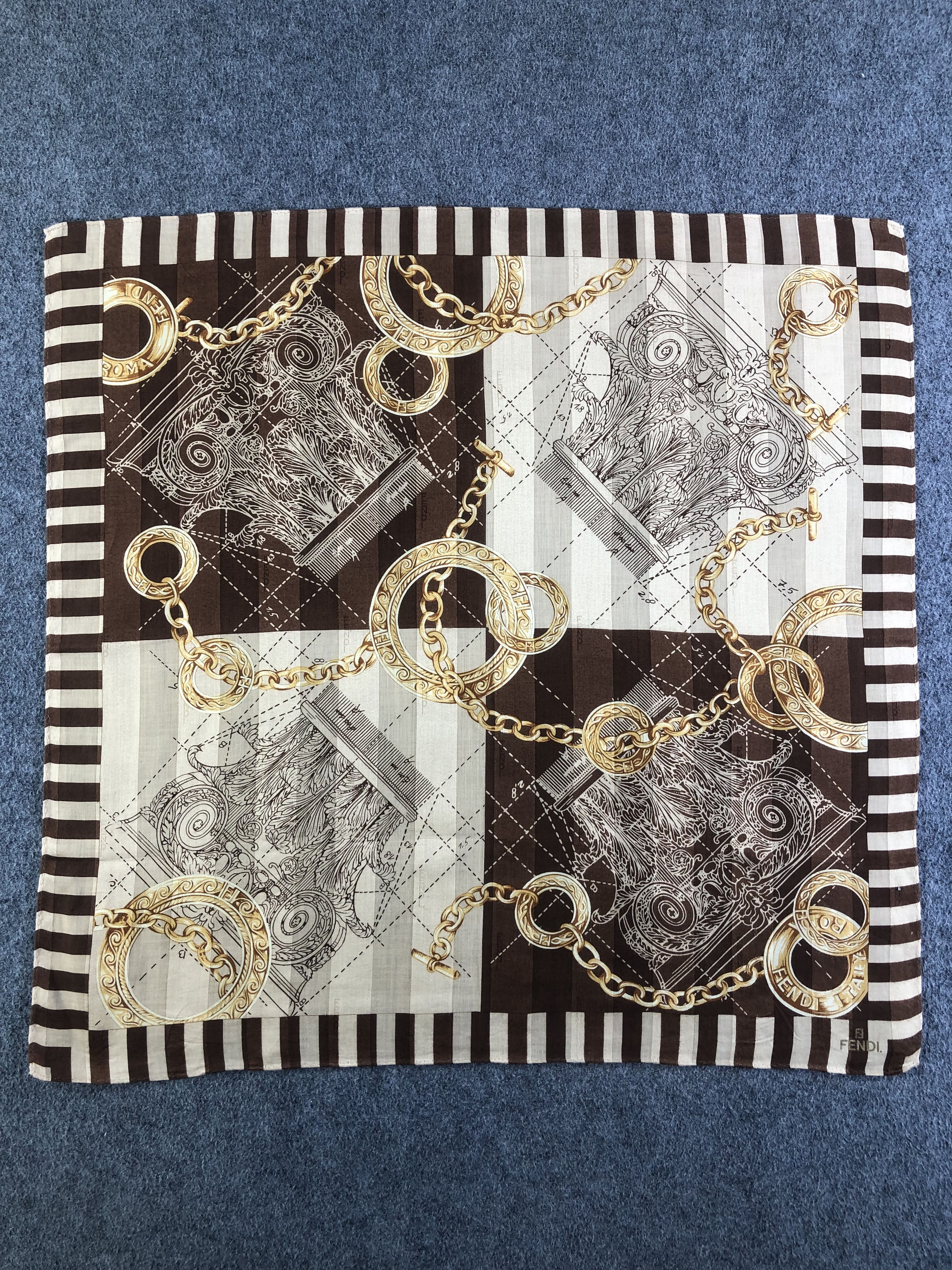 Vintage Fendi Handkerchief / Bandana / Neckerchief A1897 Size ONE SIZE - 3 Thumbnail