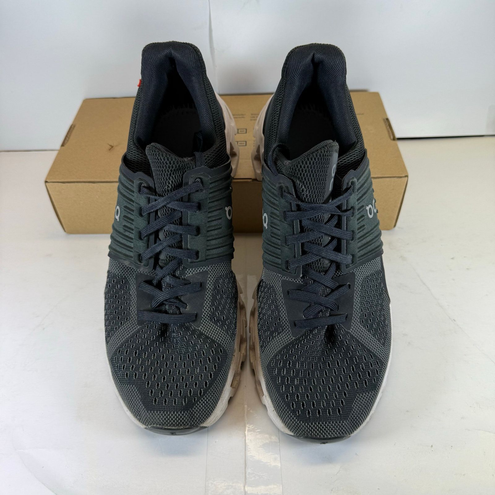 On On Cloudswift 2 Black Running Shoe Black/Women SIze 10 Women Size US 10 / IT 40 - 6 Thumbnail