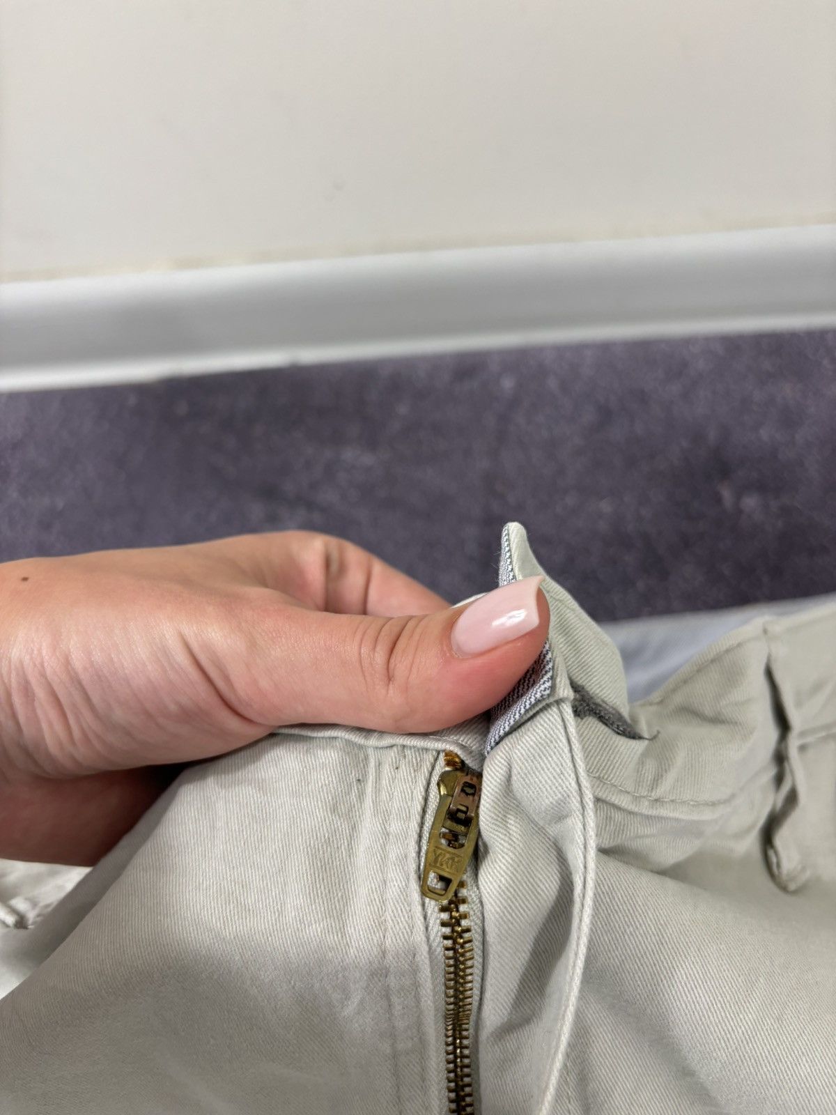 Vintage Vintage Wrangler Y2K Beige USA Work Hype Baggy Cargo Shorts Size US 36 / EU 52 - 8 Thumbnail