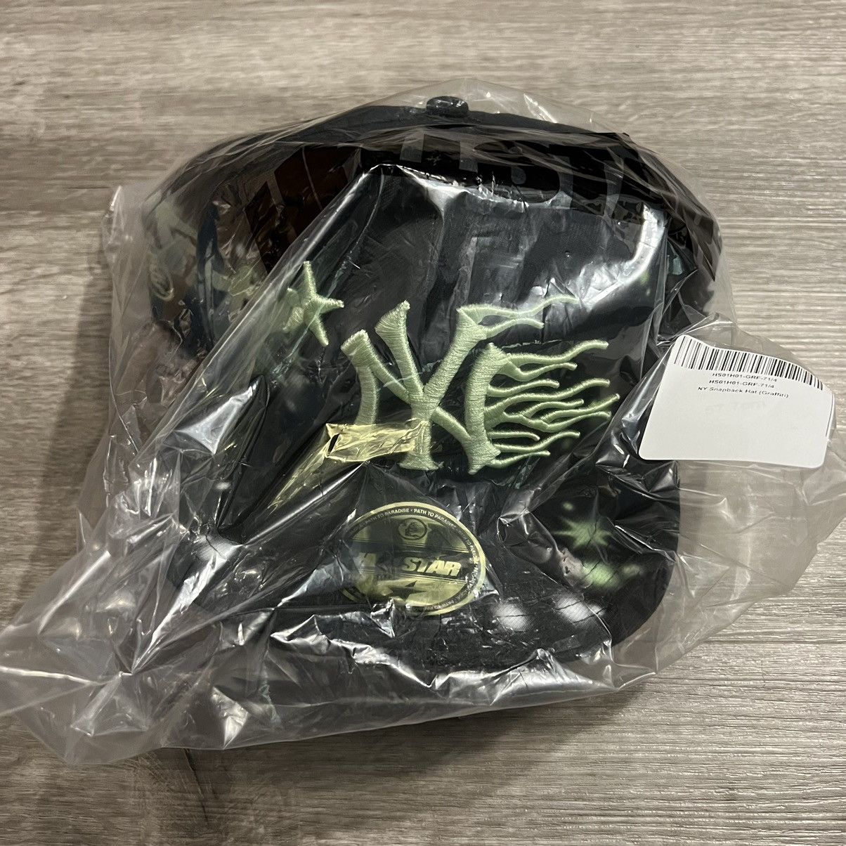 HELLSTAR Hellstar NY Graffiti Fitted Hat 7 1/4 | Grailed