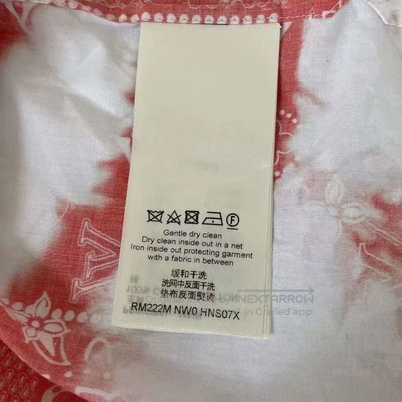 Louis Vuitton Louis Vuitton Red Short Sleeve Shirt. Size US L / EU 52-54 / 3 - 5 Thumbnail