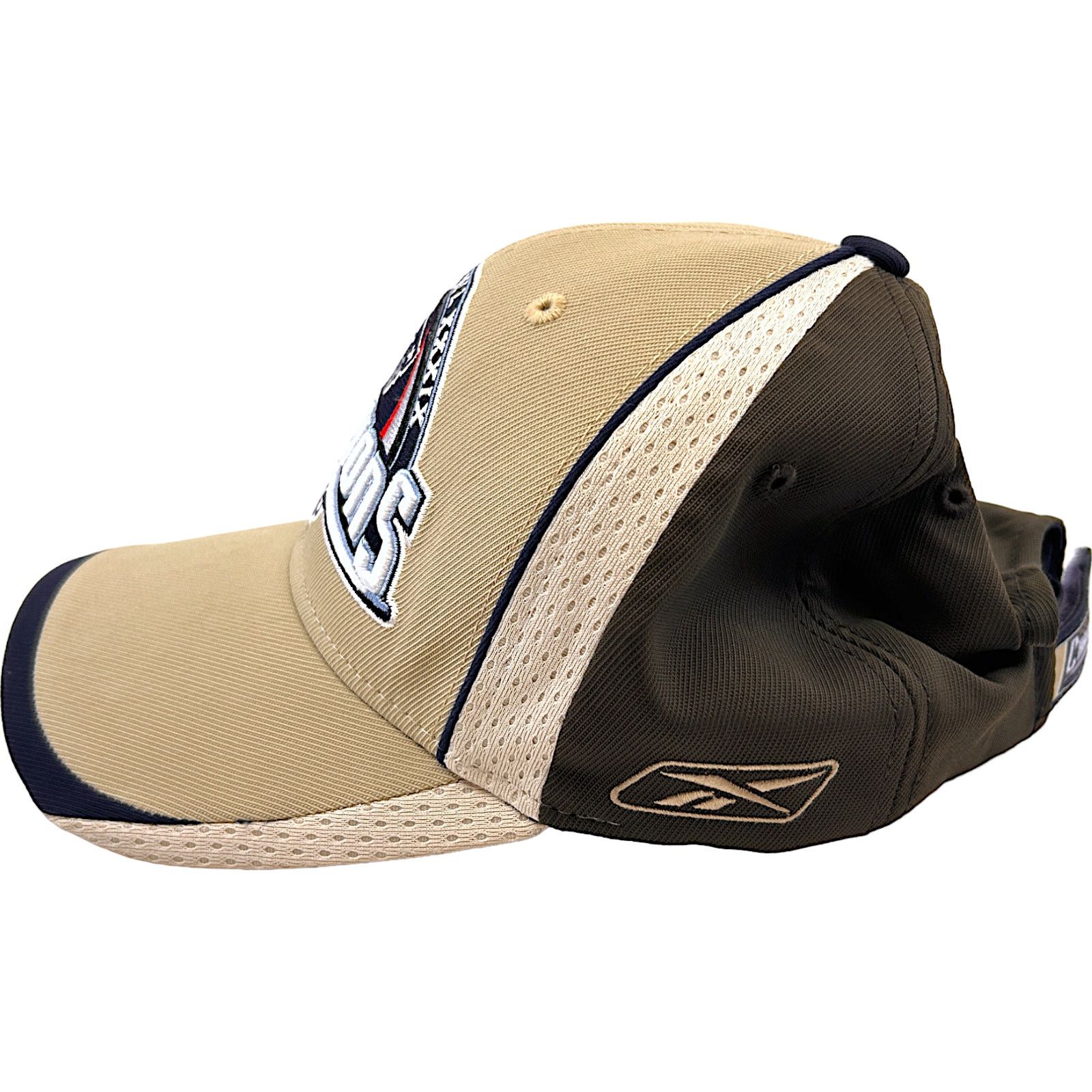 NFL × Reebok New England Patriots 2005 Super Bowl XXXIX Champions Hat Size ONE SIZE - 2 Thumbnail