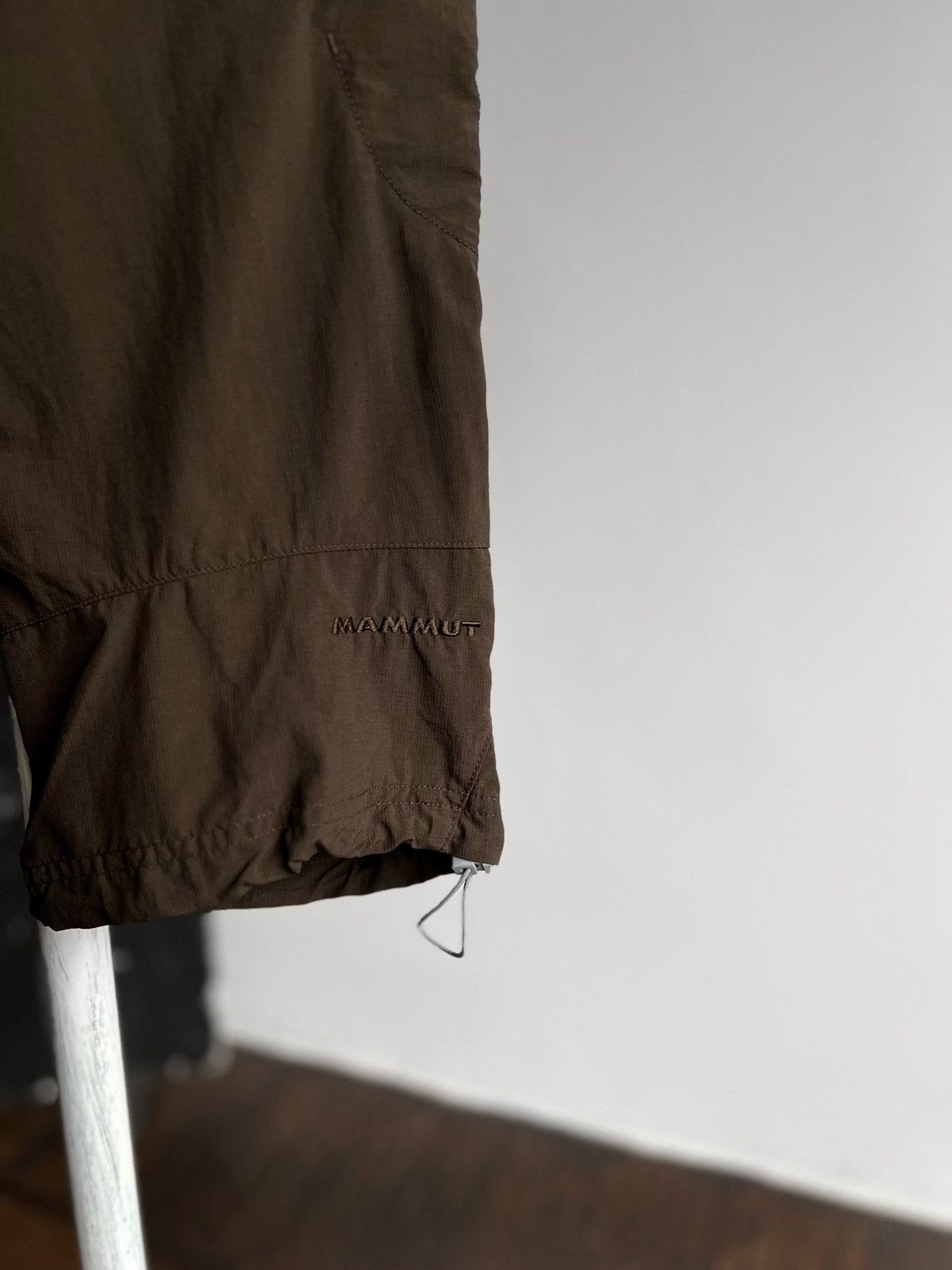Mammut Mammut Brown Mountain Hiking Shorts Trekking 3/4 Trousers Size 26" / US 2 / IT 38 - 4 Thumbnail