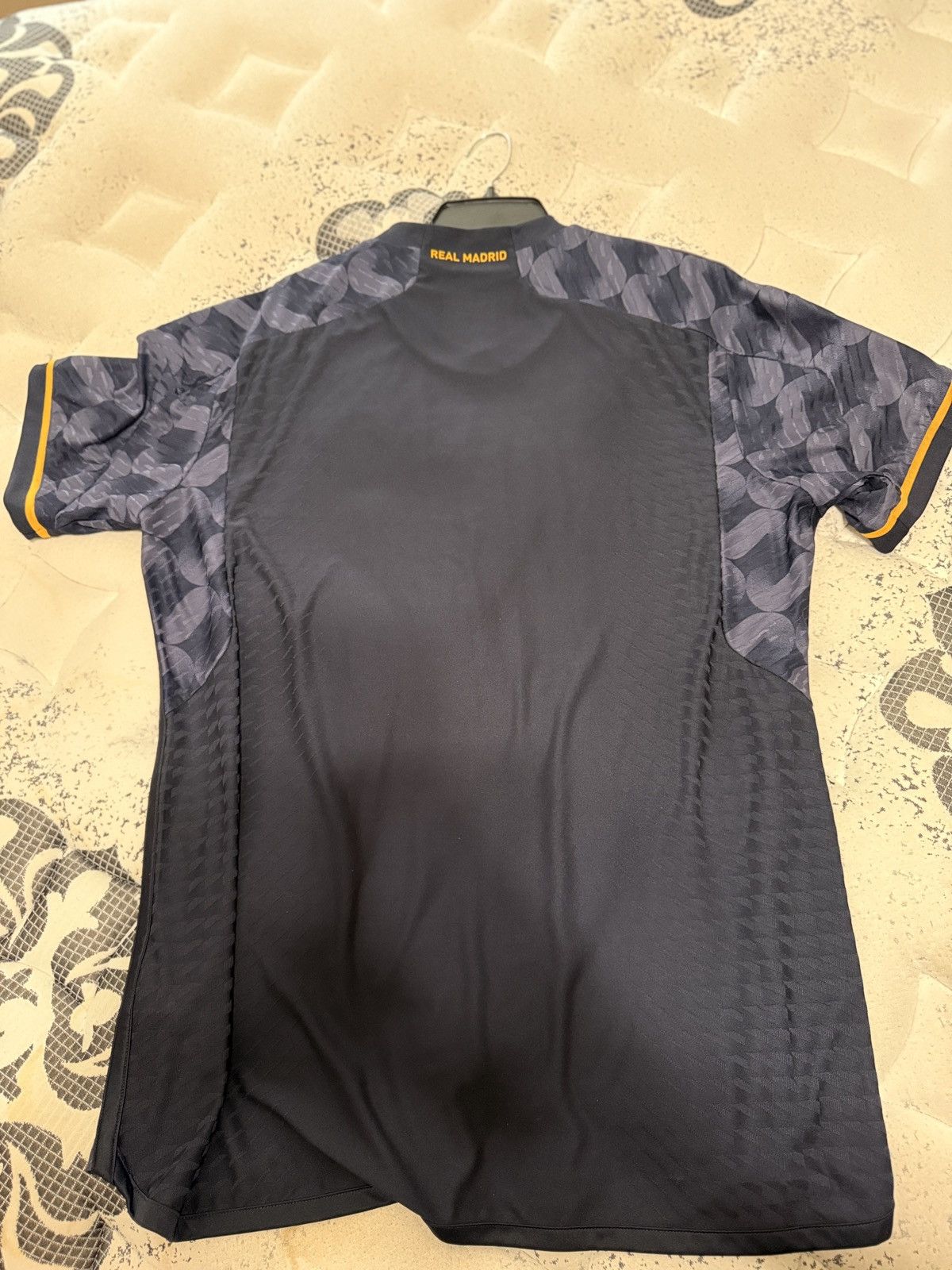 Adidas Real Madrid 23/24 Away Jersey AuthenticHEAT.RDYPlayerVersion Size US XL / EU 56 / 4 - 5 Thumbnail