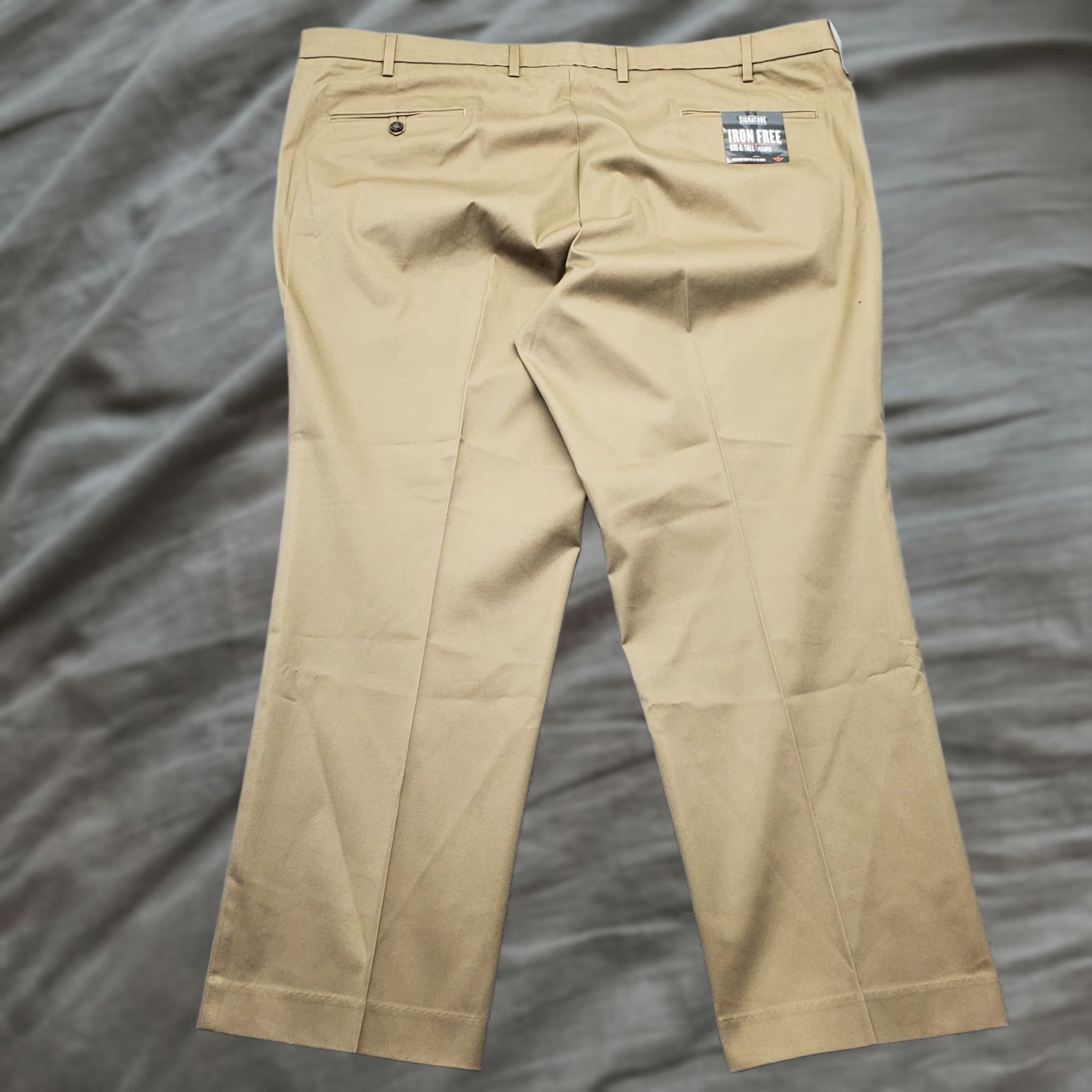 Dockers DOCKERS Mens Khaki Pants 48x30 Tan Pleated Casual Straight Leg Slash Pockets Mens Size 48 Tan Khaki Pants Size US 32 / EU 48 - 1 Thumbnail