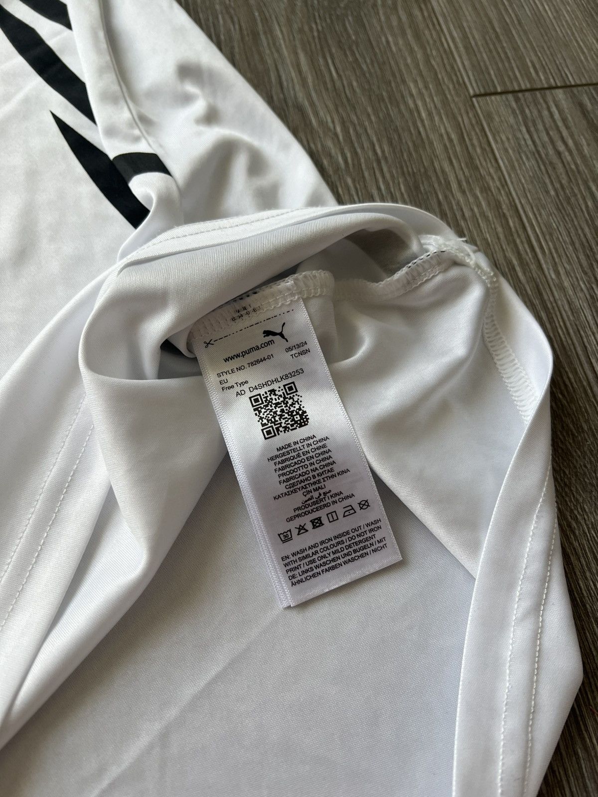 Puma GERMANY DEUTSCHLAND PUMA FOOTBALL SOCCER JERSEY Size US XL / EU 56 / 4 - 6 Thumbnail