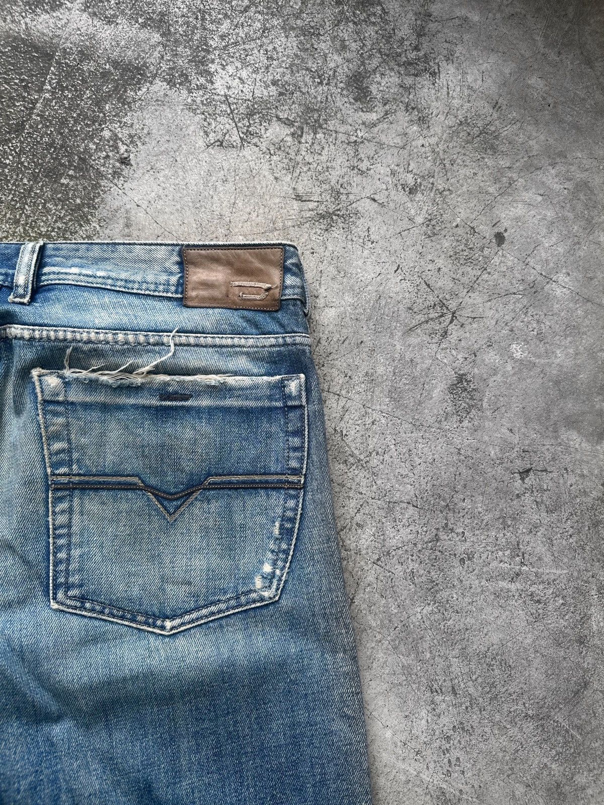 Diesel Diesel Flared Distressed Zathan Denim Size US 32 / EU 48 - 5 Thumbnail