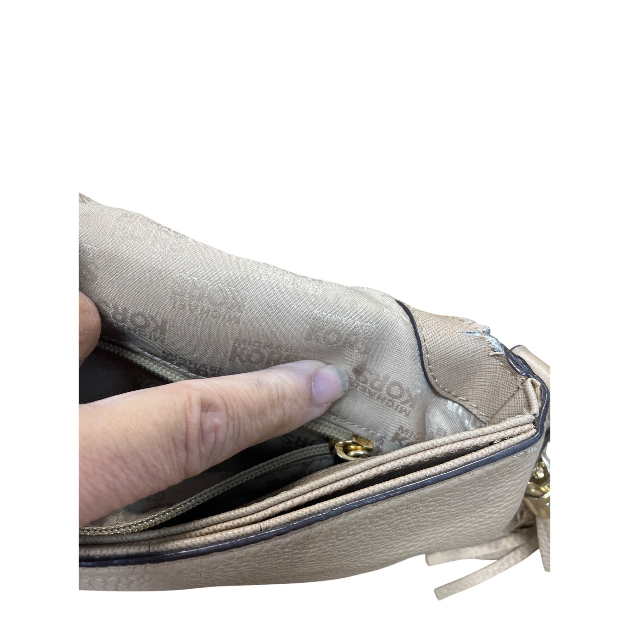 Michael Kors Michael Kors Bedford Flap wms beige leather pebbled shoulder Size ONE SIZE - 16 Thumbnail