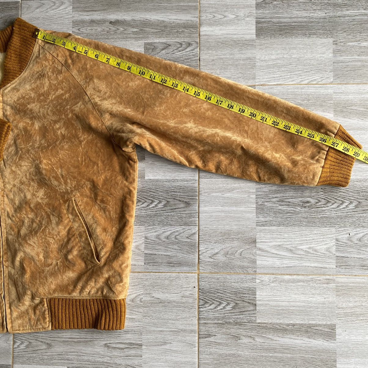 Japanese Brand × Vintage Vintage Japanese Brand Fur Skin Bomber jacket Size US L / EU 52-54 / 3 - 20 Thumbnail