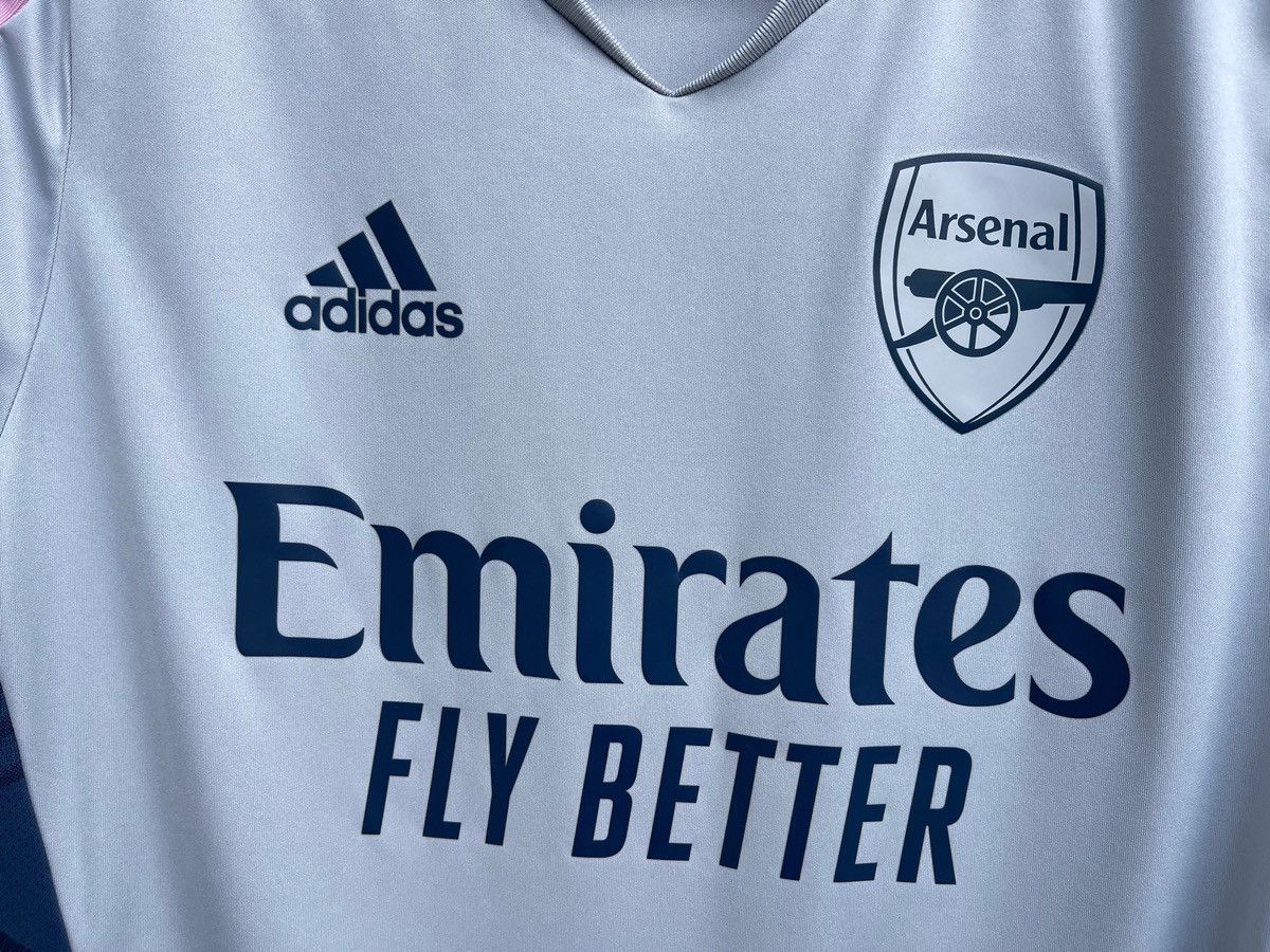 Vintage adidas FC Arsenal Jersey training Football Jersey shirt sz S Size US S / EU 44-46 / 1 - 3 Thumbnail