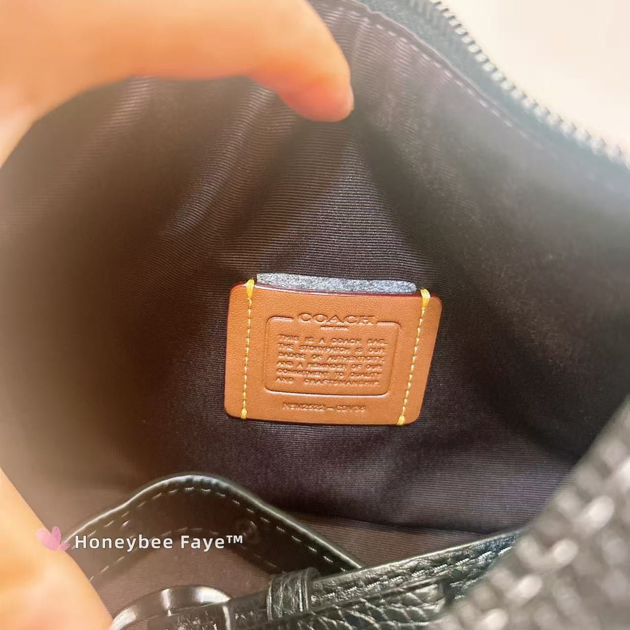 Coach Ella Small Shoulder Bag CDV36 Size ONE SIZE - 5 Thumbnail