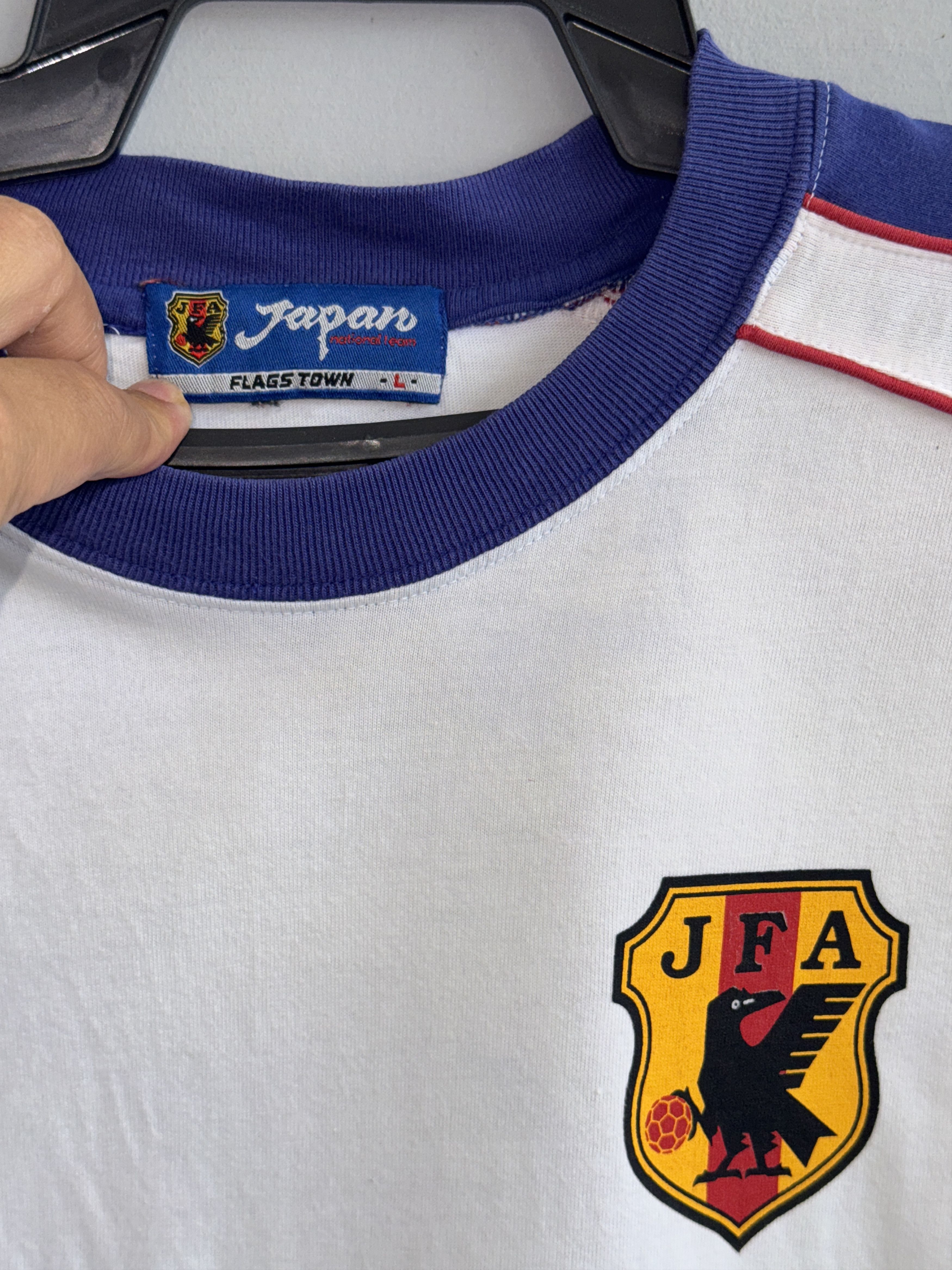 Vintage Vintage Soccer Football 1998 Japan Away T-Shirt. Size US L / EU 52-54 / 3 - 3 Thumbnail
