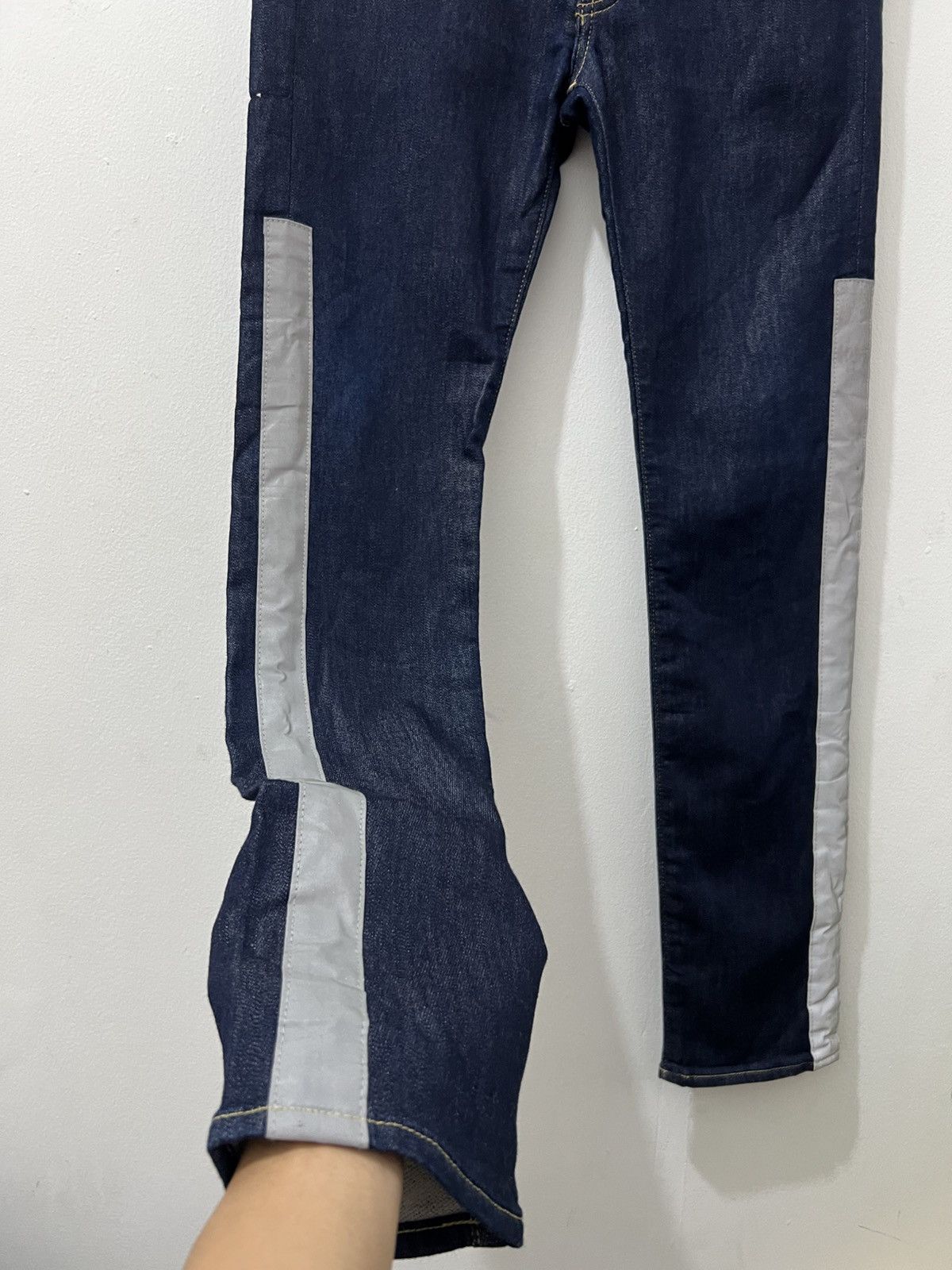 Junya Watanabe JW - CDG Man - F/W18 Reflector Side Tape Jeans Size US 32 / EU 48 - 7 Thumbnail