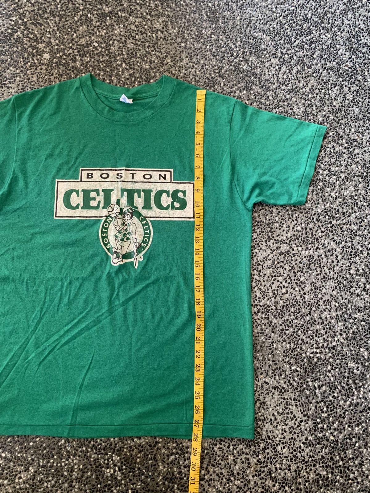 NBA Vintage 80s Boston Celtics NBA Basketball Champion T shirt Size US XL / EU 56 / 4 - 10 Thumbnail