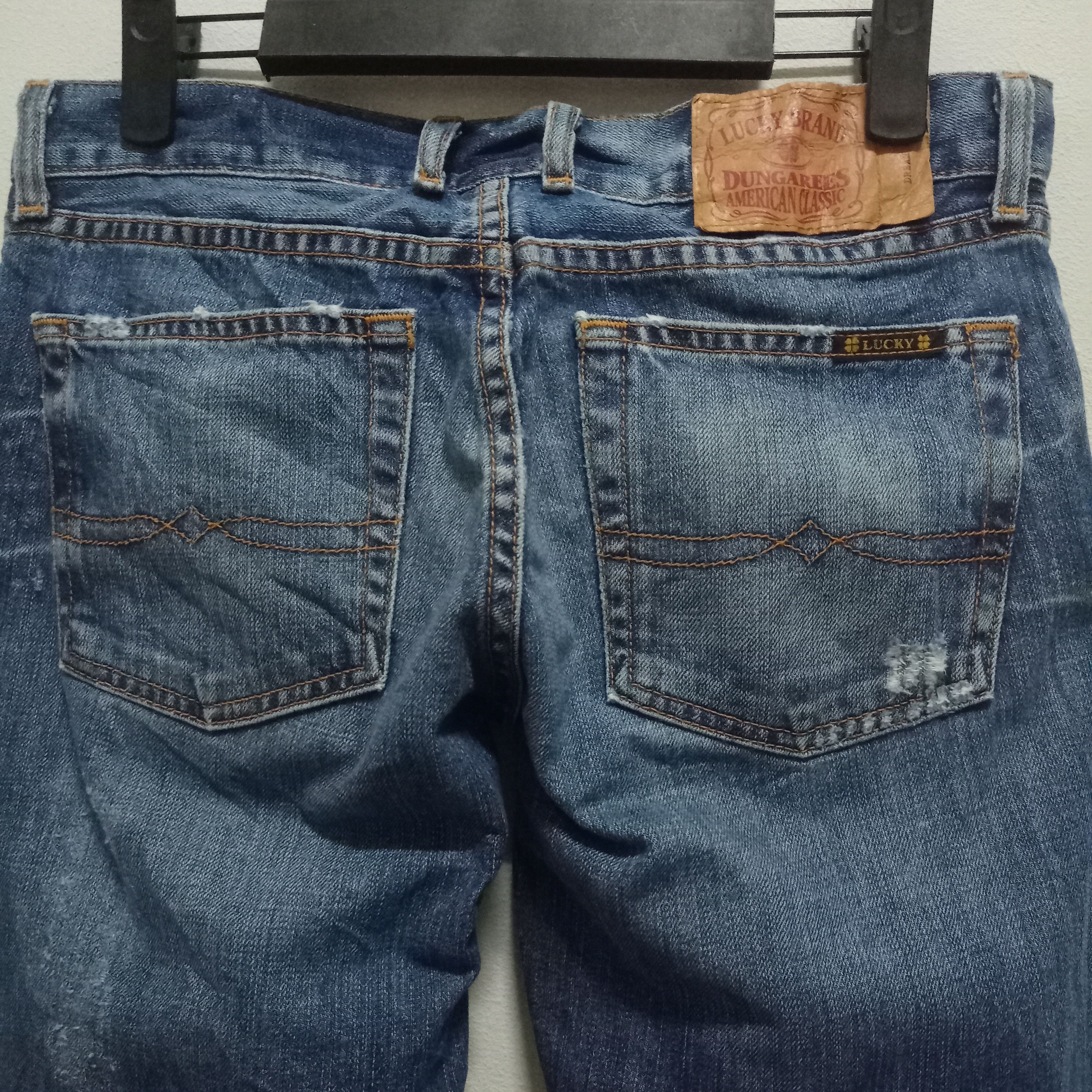 Lucky Brand Vintage Lucky Brand Blue Wash Distressed Flare Jeans 30x30 Size US 30 / EU 46 - 7 Thumbnail