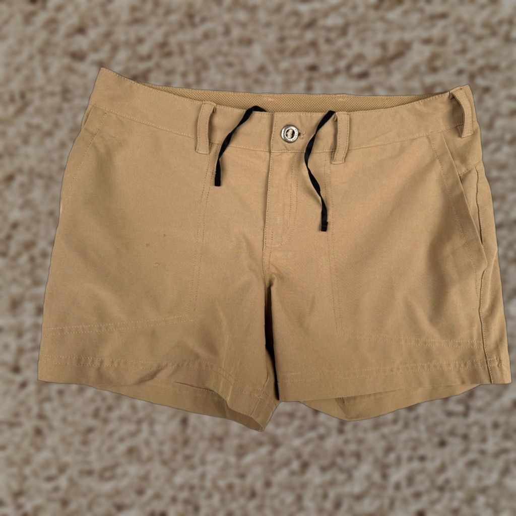 The North Face The North Face Shorts Women 4 Beige Happy Hike Zipper Pockets 31x4 Size 27" / US 4 / IT 40 - 1 Thumbnail
