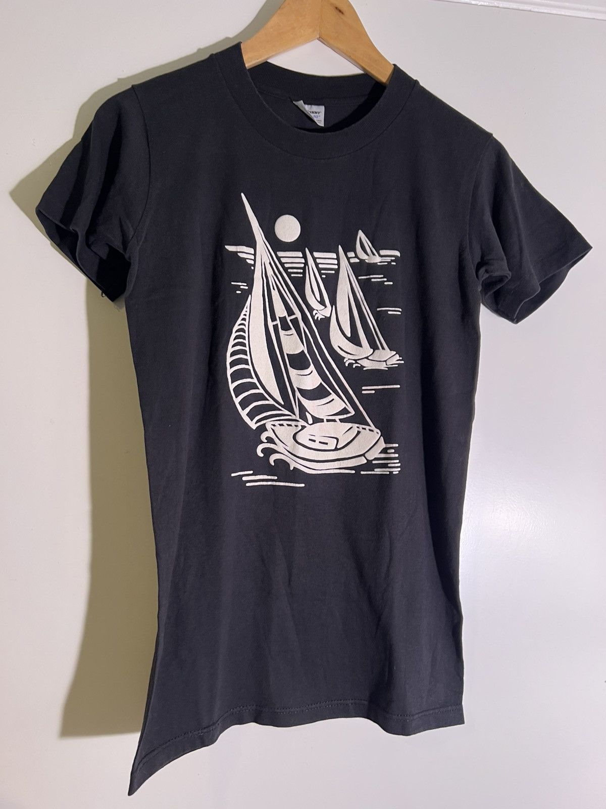 Vintage 80’s 90’s VTG Vintage Sailboat Sail Boat Sailing Retro Shirt Size US S / EU 44-46 / 1 - 1 Thumbnail