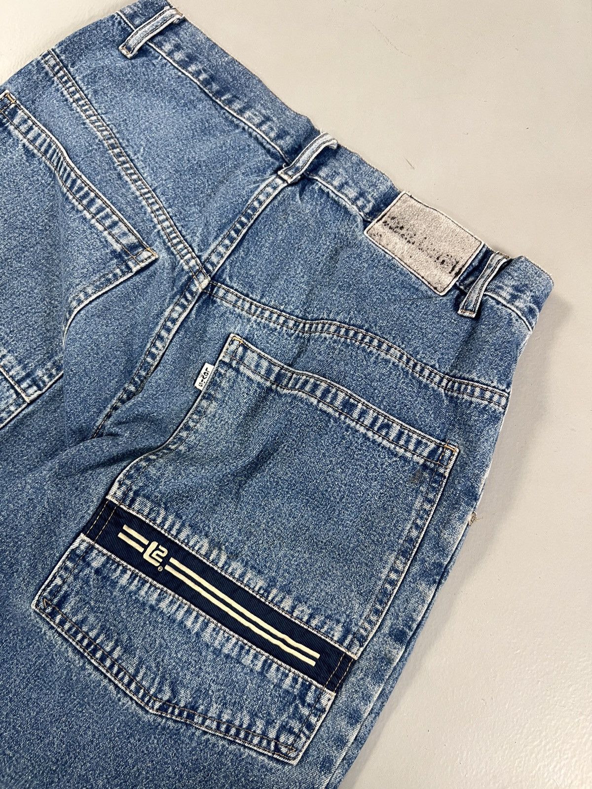 Levi's Vintage Levi’s 00s L2 baggy fit denim Size US 30 / EU 46 - 8 Thumbnail