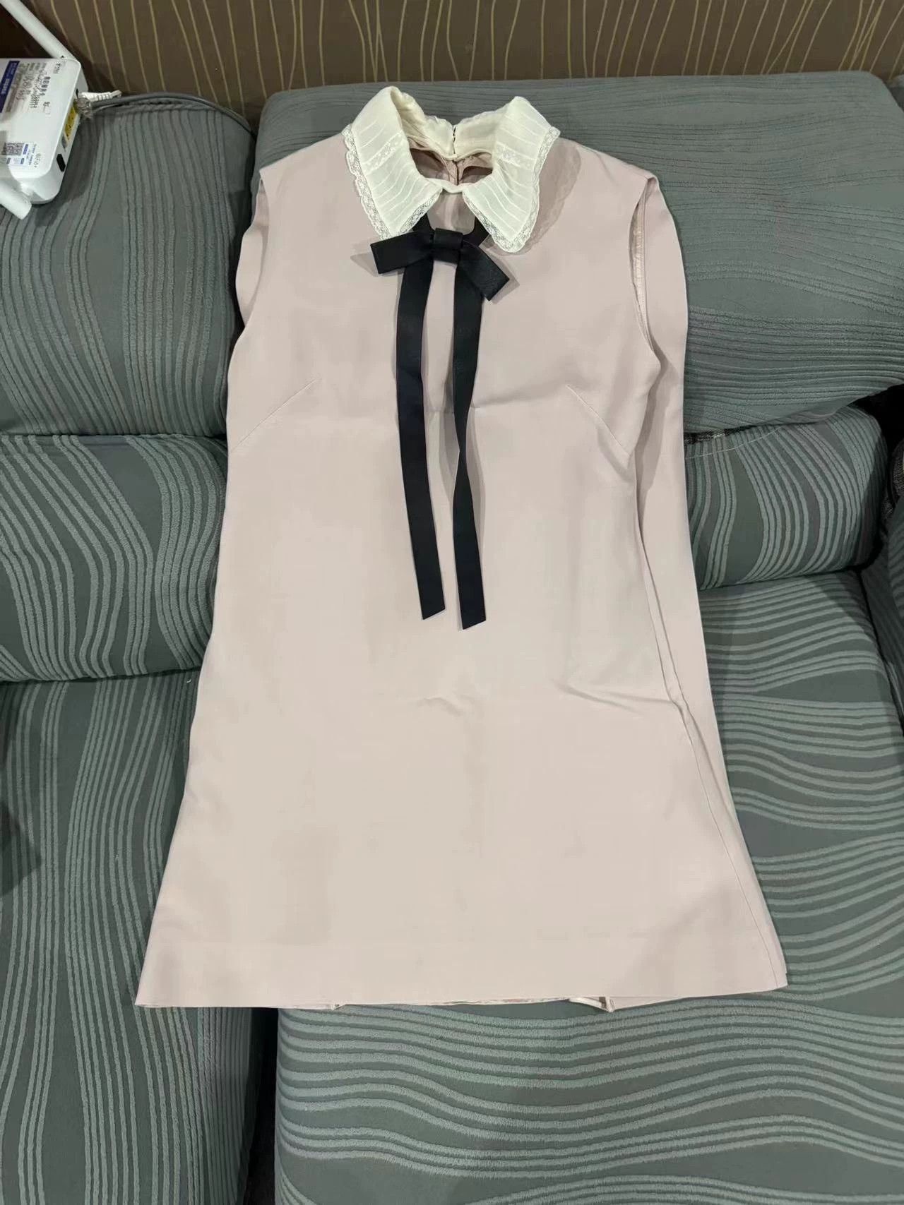 Valentino Valentino Doll Collar Dress (Color Off - Darker) Minor Stain Size M / US 6-8 / IT 42-44 - 1 Thumbnail