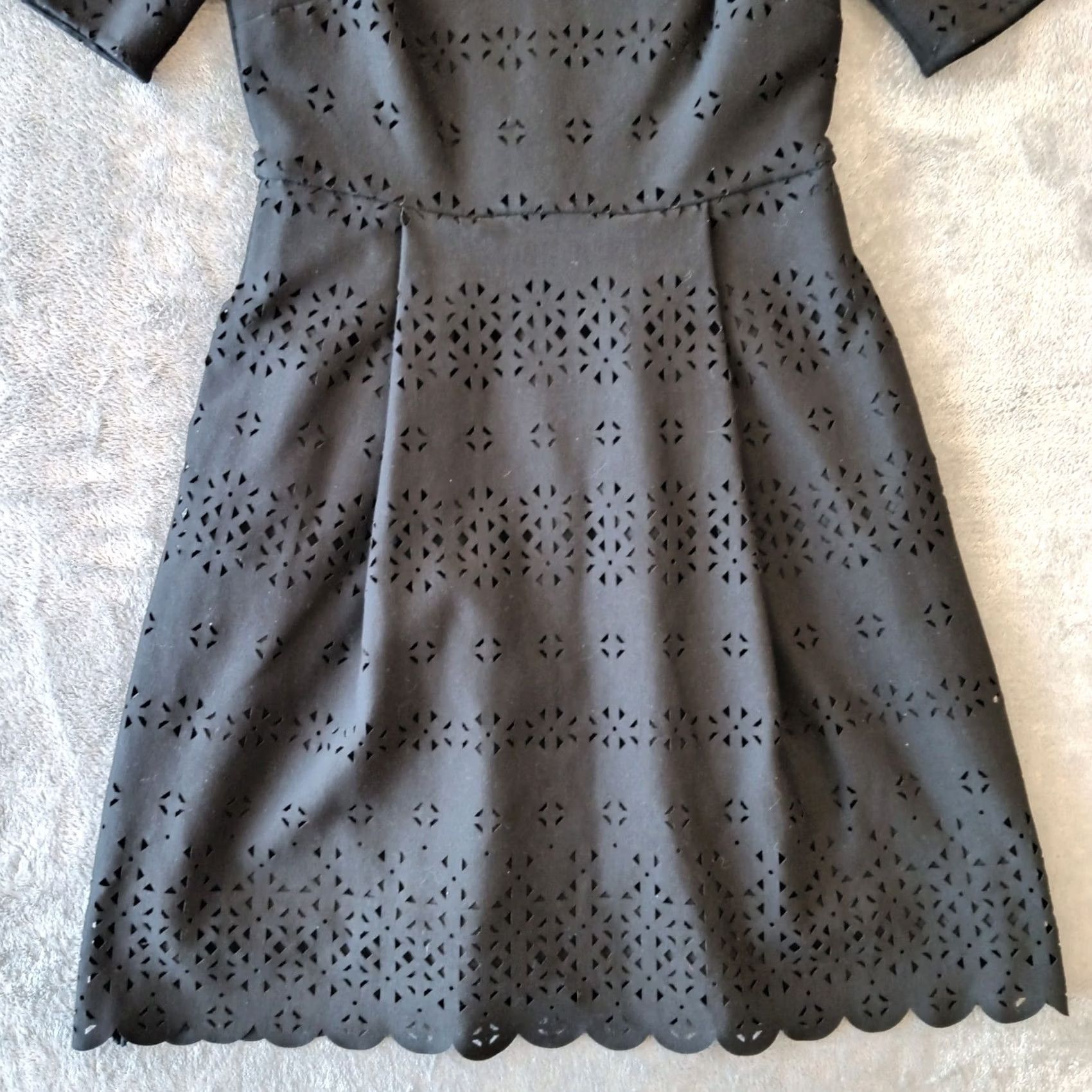 Banana Republic Banana Republic Dress Black Geometric Fit Flare Short Sleeve Size 2P Womens Party/Cocktail Size 26" / US 2 / IT 38 - 4 Thumbnail