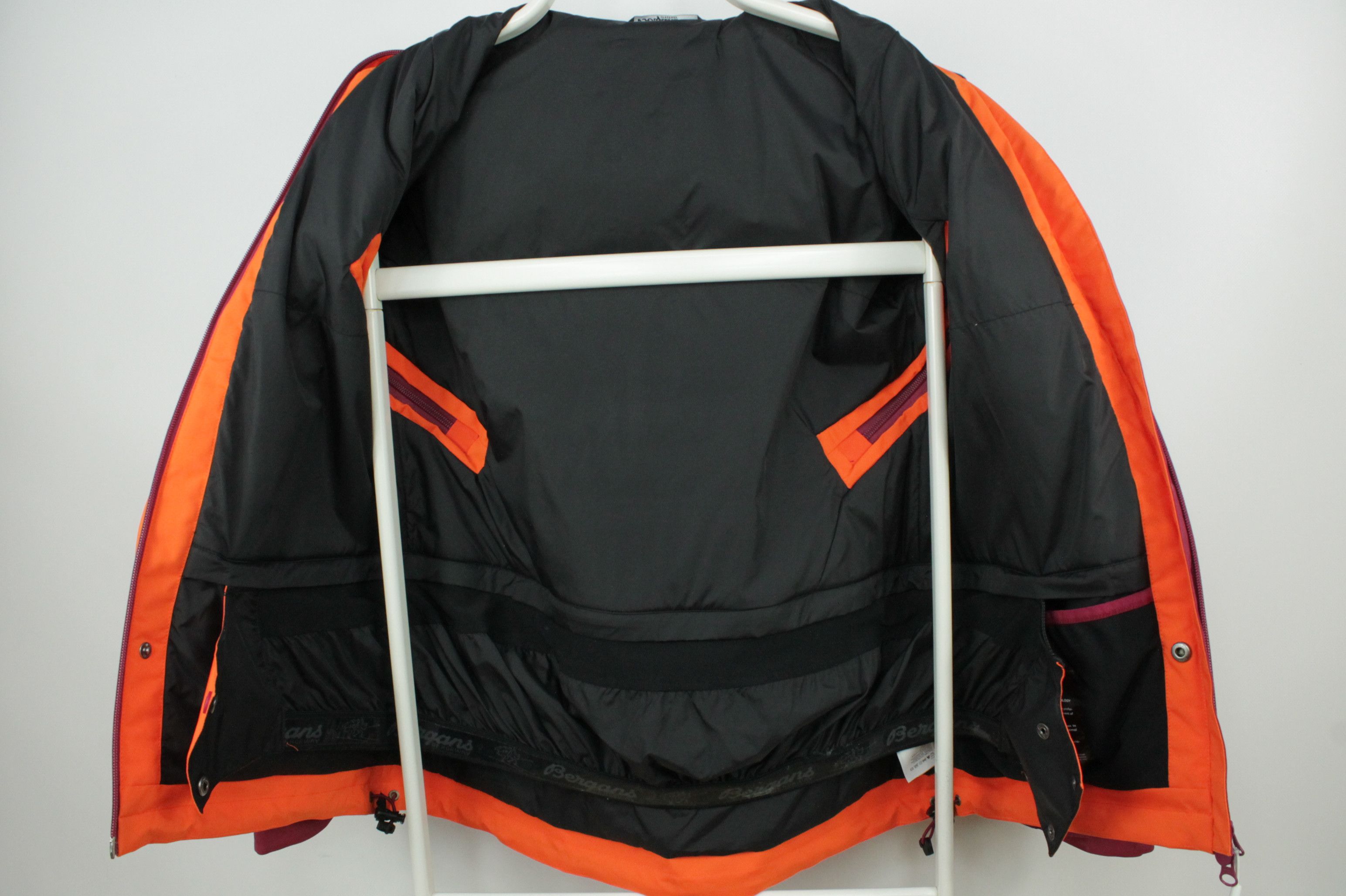Bergans of Norway Bergans Of Norway Myrkdalen Insulated Dermizax Ski Jacket Size XS / US 0-2 / IT 36-38 - 9 Thumbnail