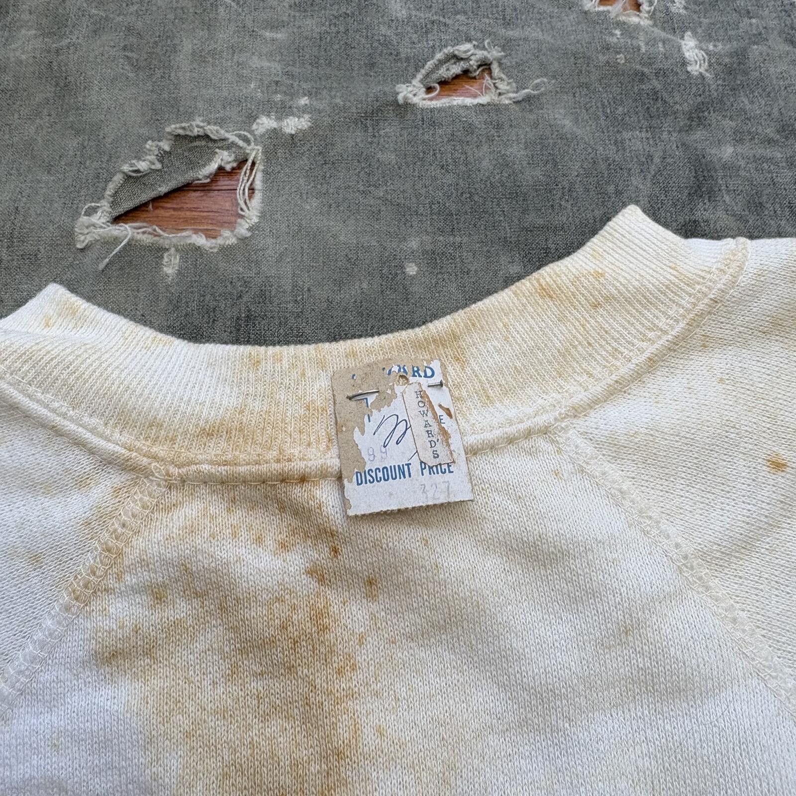 Vintage Vintage 60s 70s Deadstock Blank White Stained Sweatshirt Size US M / EU 48-50 / 2 - 3 Thumbnail