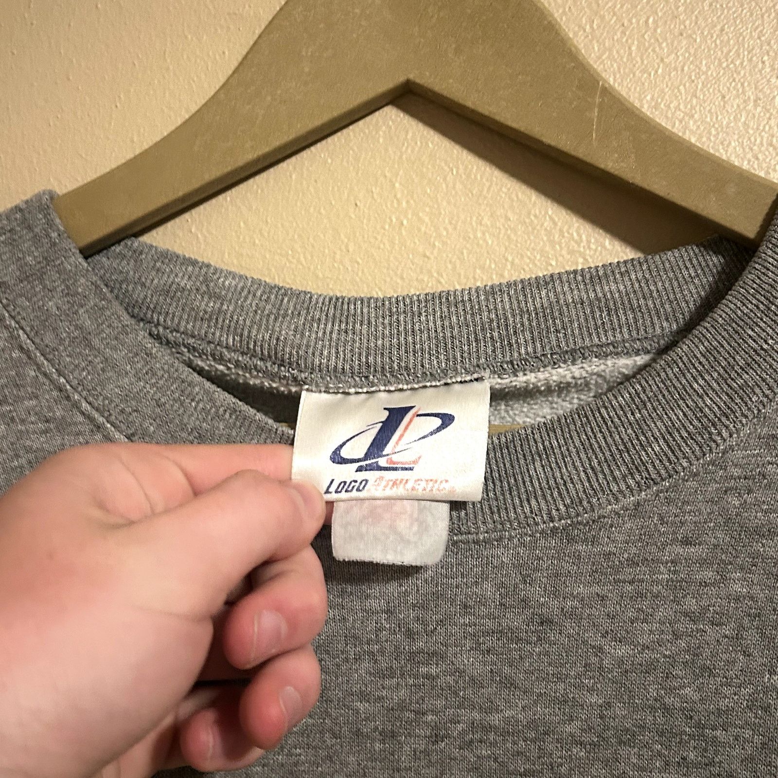 Logo Athletic Vintage 90s Logo Athletic Packer Crewneck XL Size US XL / EU 56 / 4 - 3 Thumbnail