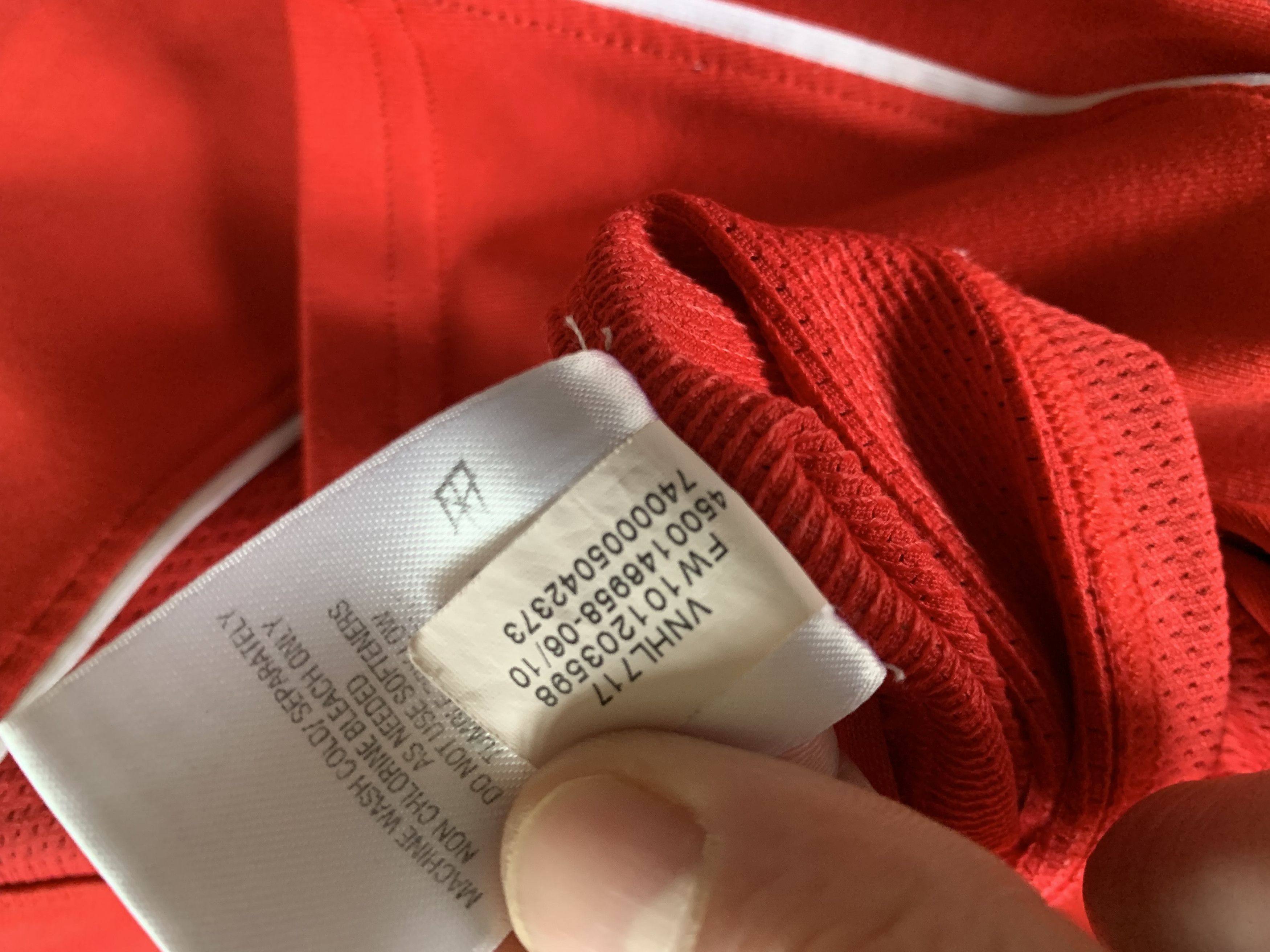 Under Armour WRU Under Armour Wales Rugby Jersey Size US L / EU 52-54 / 3 - 10 Thumbnail