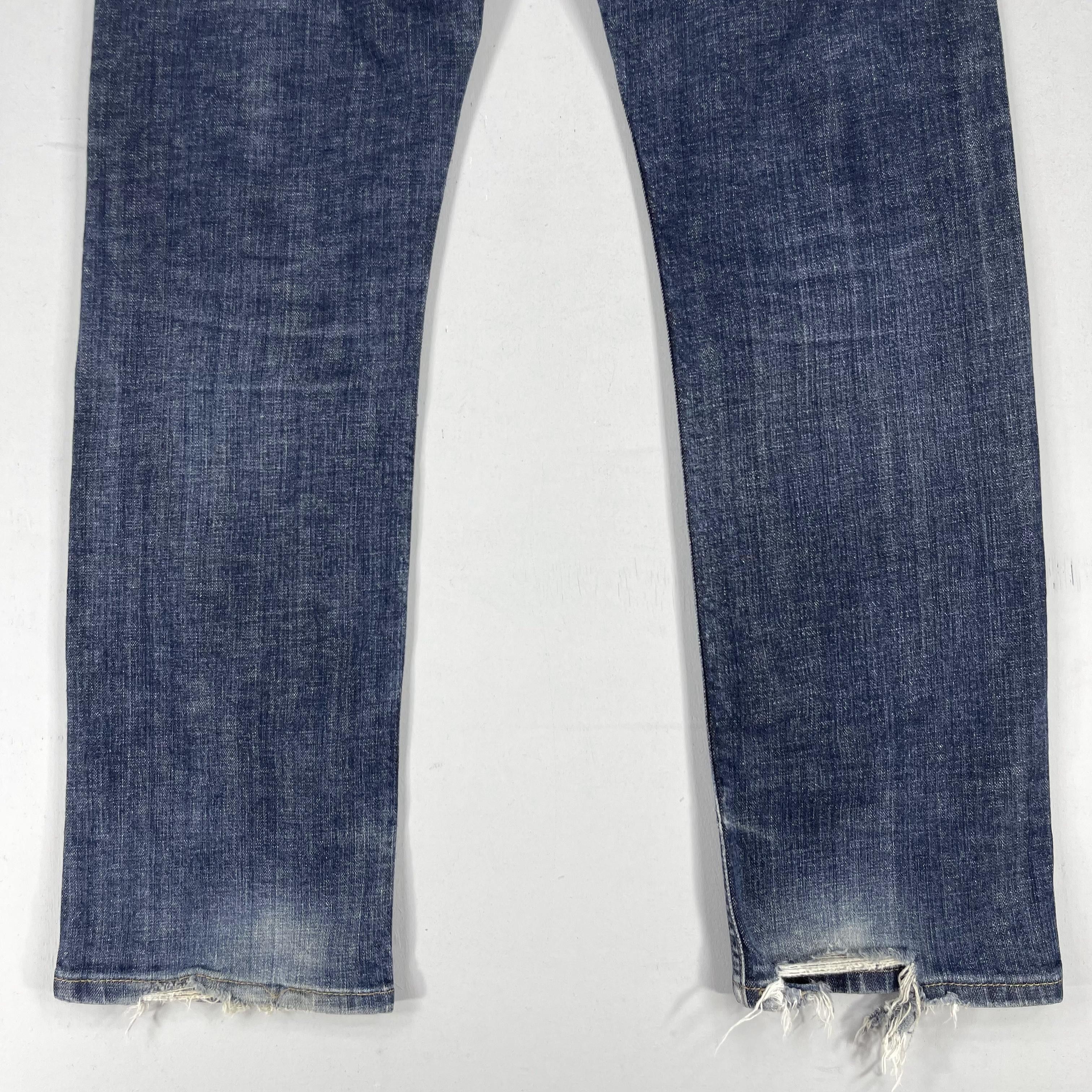 Levi's W34 L30 Vintage 514 Slim Straight Distressed Ripped Jeans Size US 34 / EU 50 - 11 Thumbnail