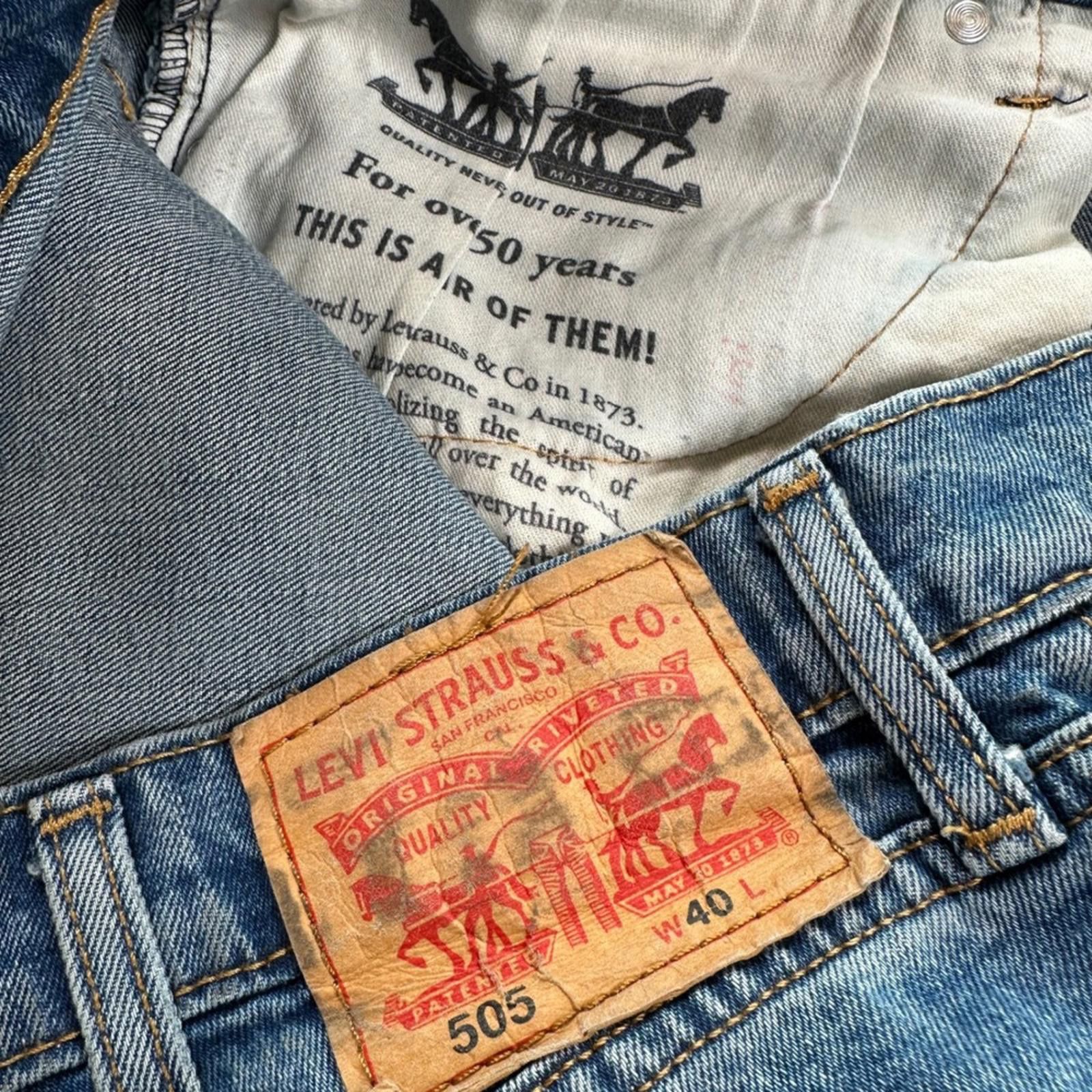 Levi's Levis 505 Mens Jean Denim Cutoff Shorts W40 Blue Frayed Hem Size US 40 / EU 56 - 4 Thumbnail