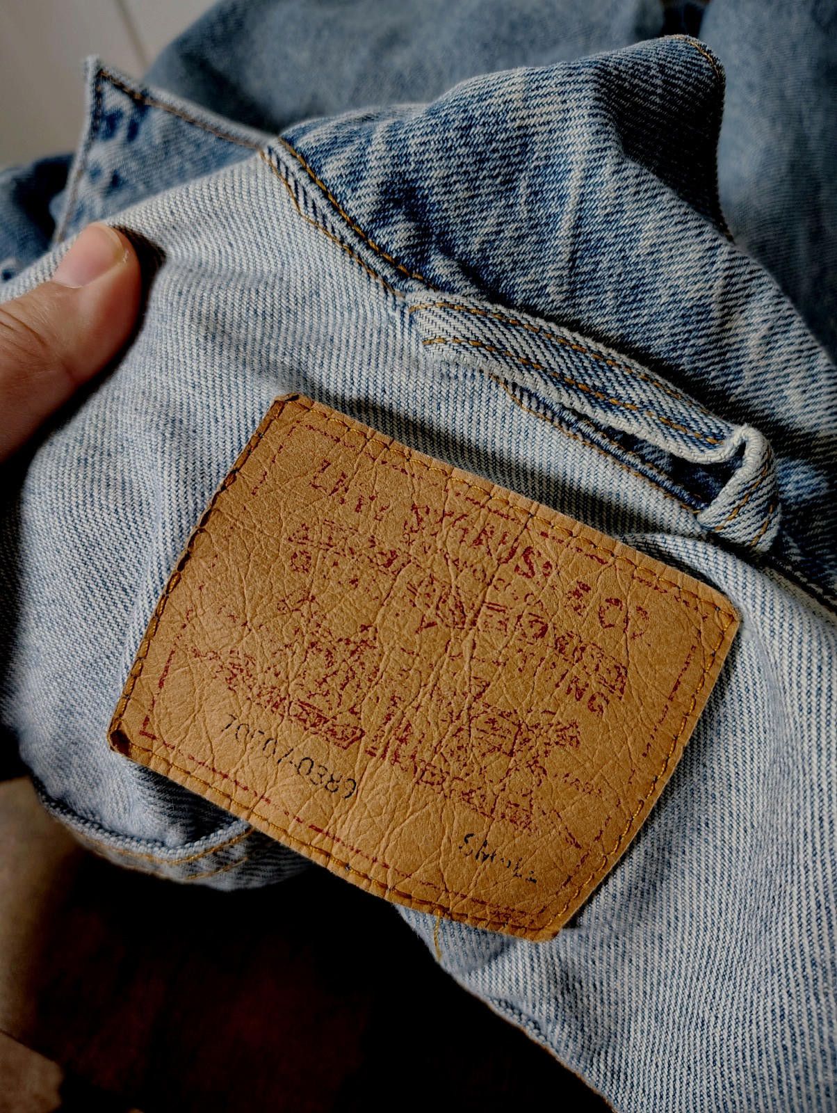 Levi's Vintage Levis 70507-0389 Denim Jean Trucker Jacket Made In U Size US S / EU 44-46 / 1 - 4 Thumbnail