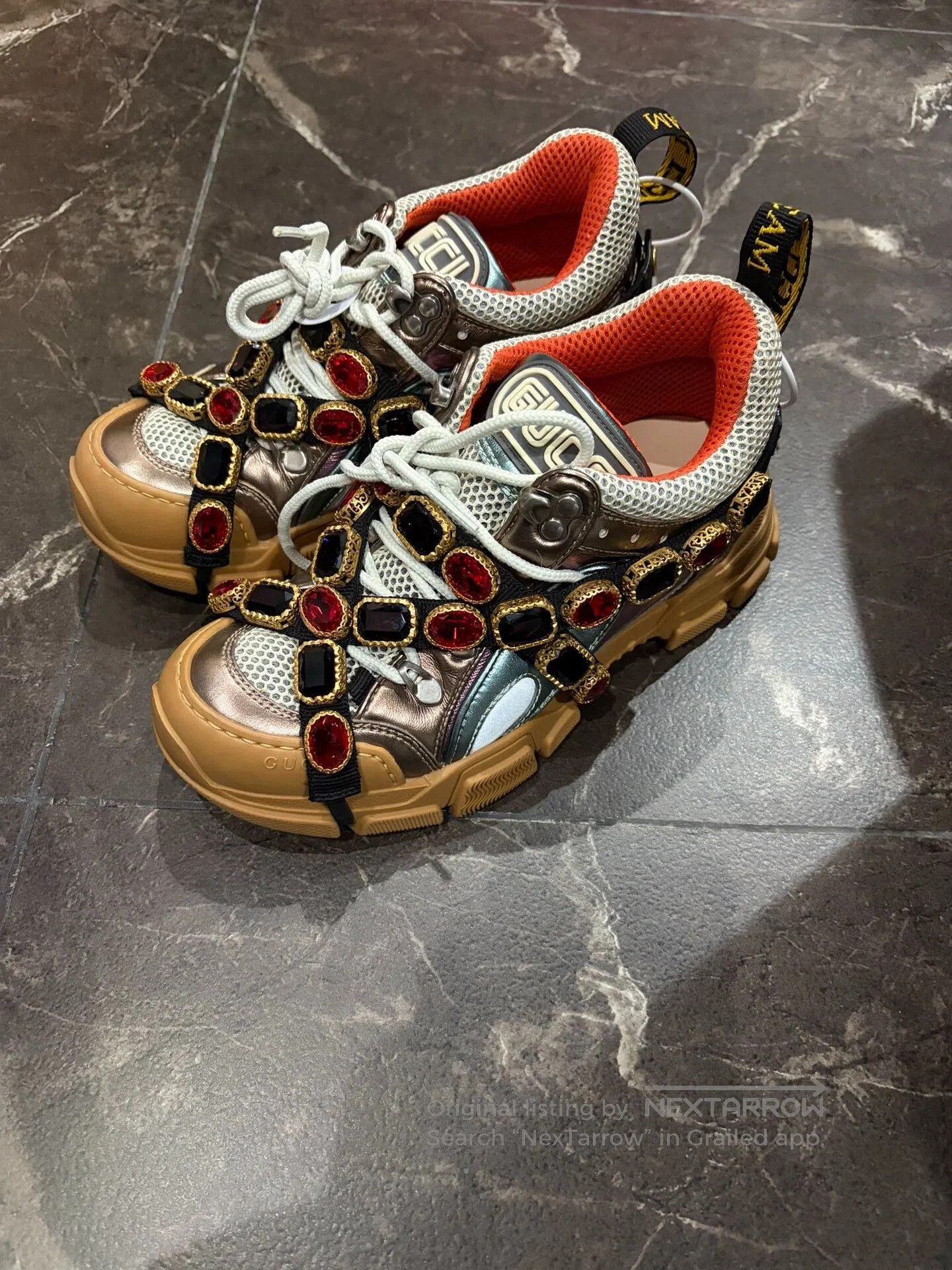 Gucci Gucci Flashtrek Low. Size US 5 / IT 35 - 1 Thumbnail