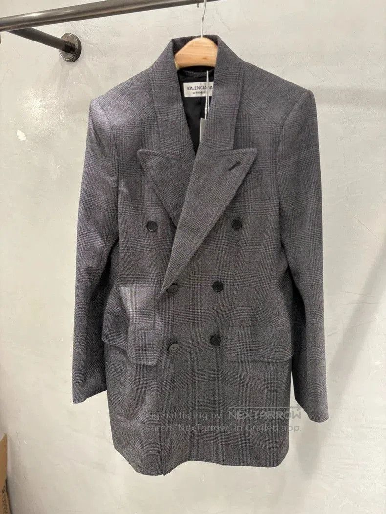 Balenciaga Balenciaga Size 38 Blazer. Size US XS / EU 42 / 0 - 1 Thumbnail