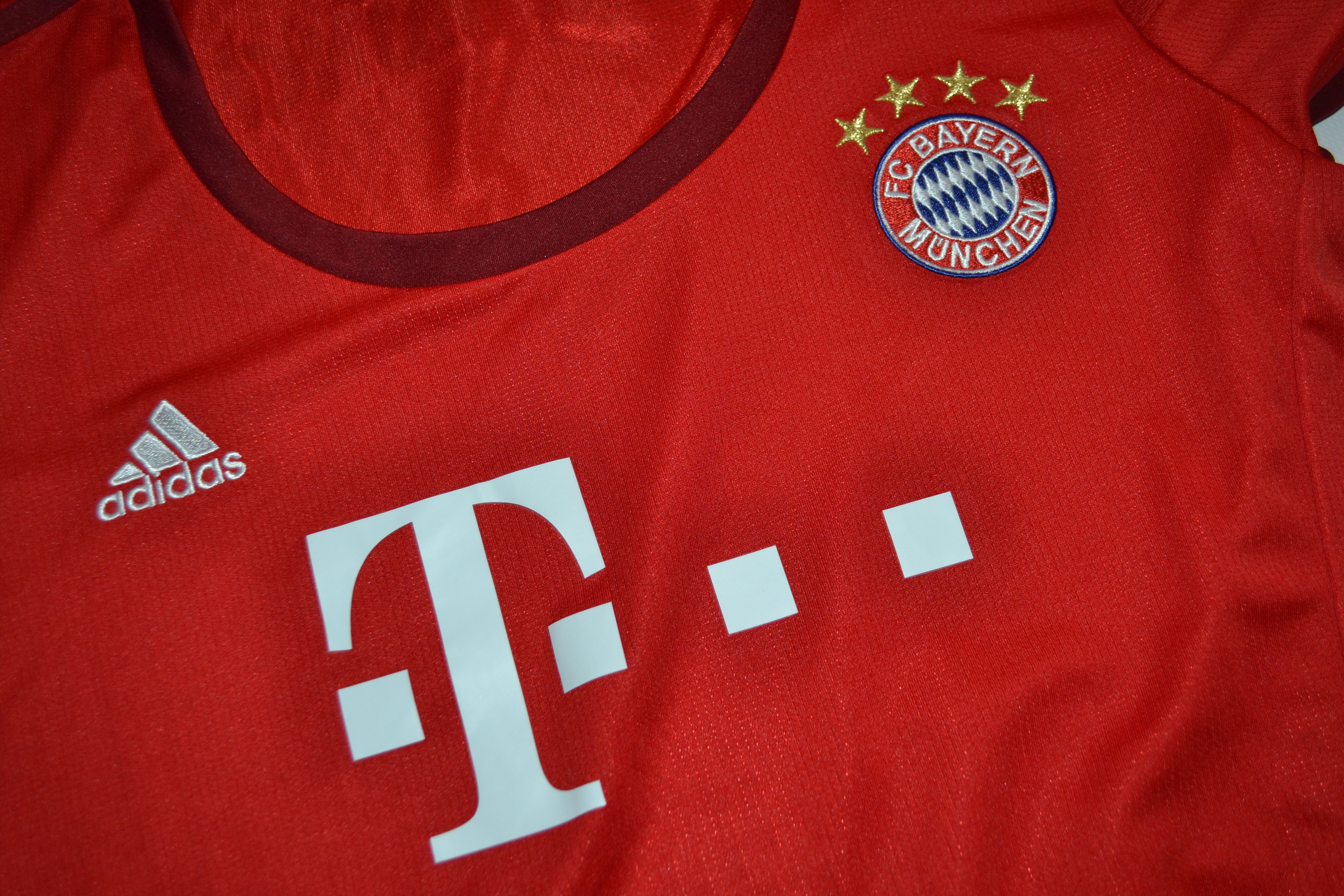 Adidas Bayern Munich Home Shirt 2015 2016 Kit Soccer Jersey Size L / US 10 / IT 46 - 5 Thumbnail