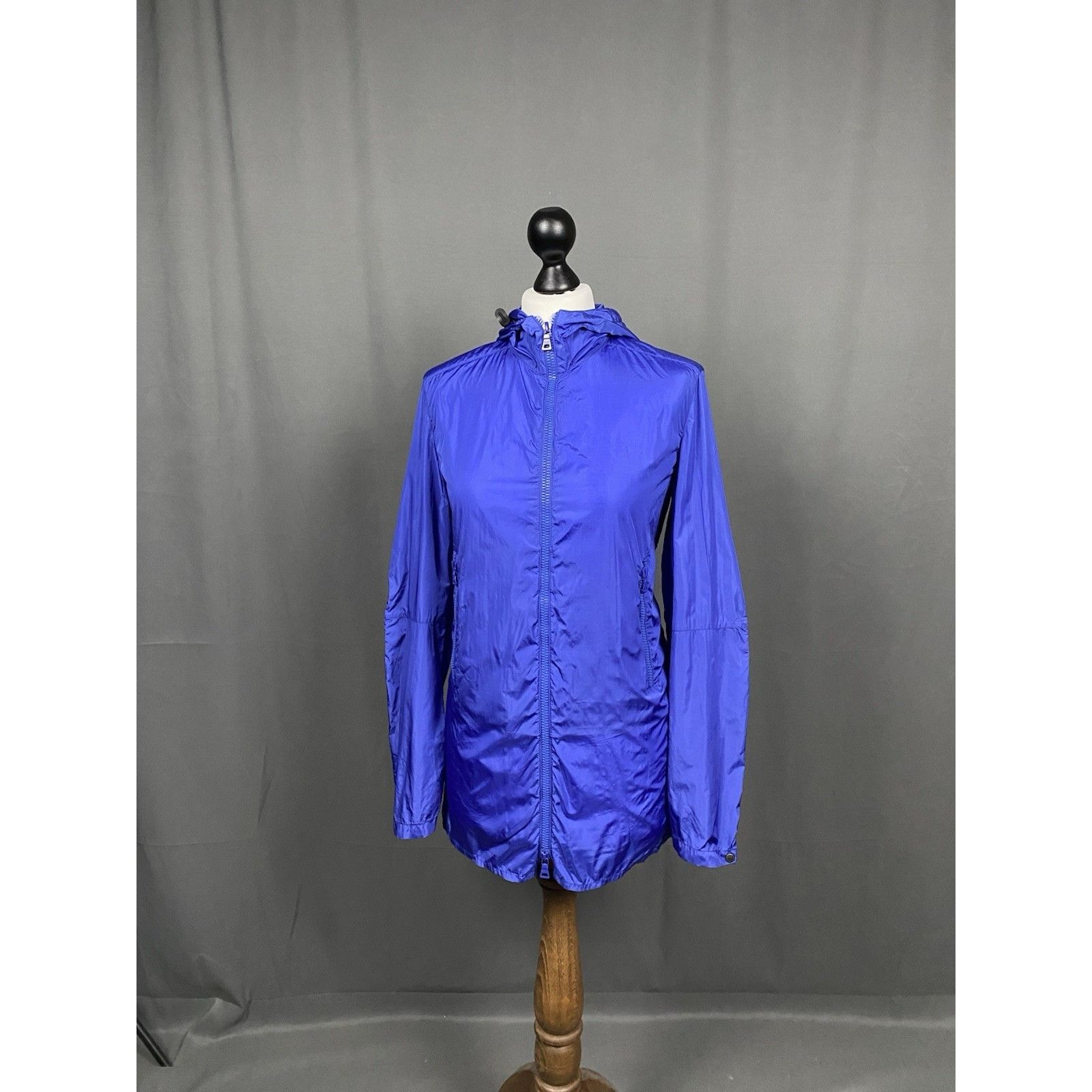 Prada Prada Nylon Lightweight Red Tab Women's Blue Windbreaker Jac Size M / US 6-8 / IT 42-44 - 3 Thumbnail