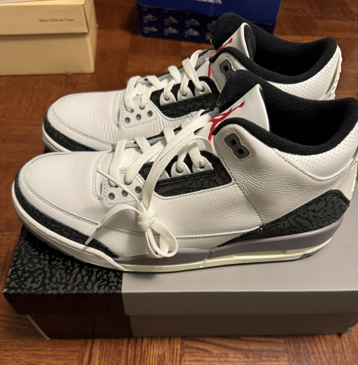 Jordan Brand Jordan 3 Summit White Fire Red Size US 11 / EU 44 - 2 Thumbnail