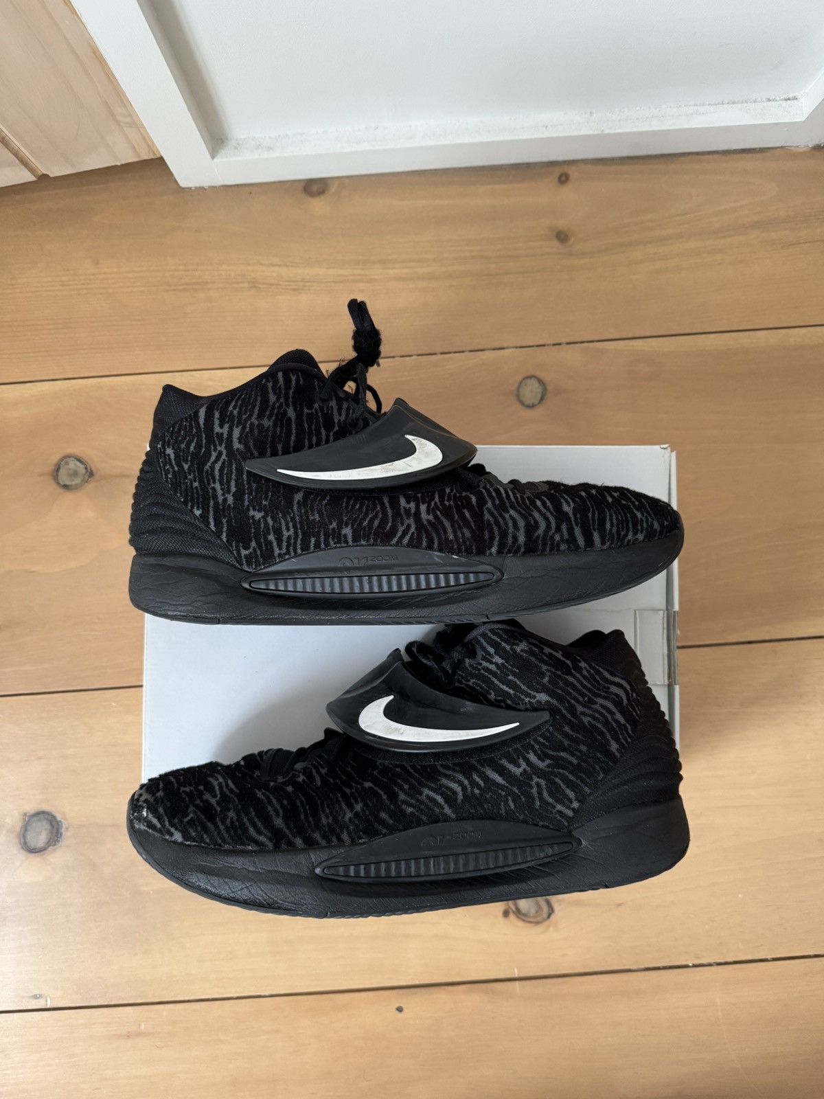 Nike Nike KD 14 By You Custom Size US 15 / EU 48 - 1 Thumbnail