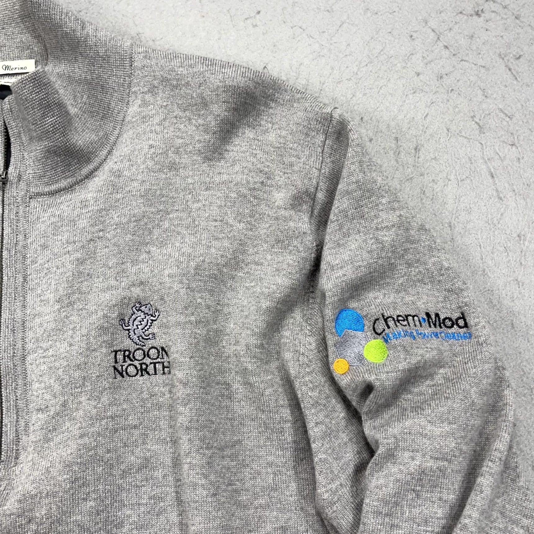 Vintage Fairway & Greene Golf Sweater Mens Large Gray 1/4 Zip Troon North Merino Wool Mock Neck Pullover Size US L / EU 52-54 / 3 - 3 Thumbnail
